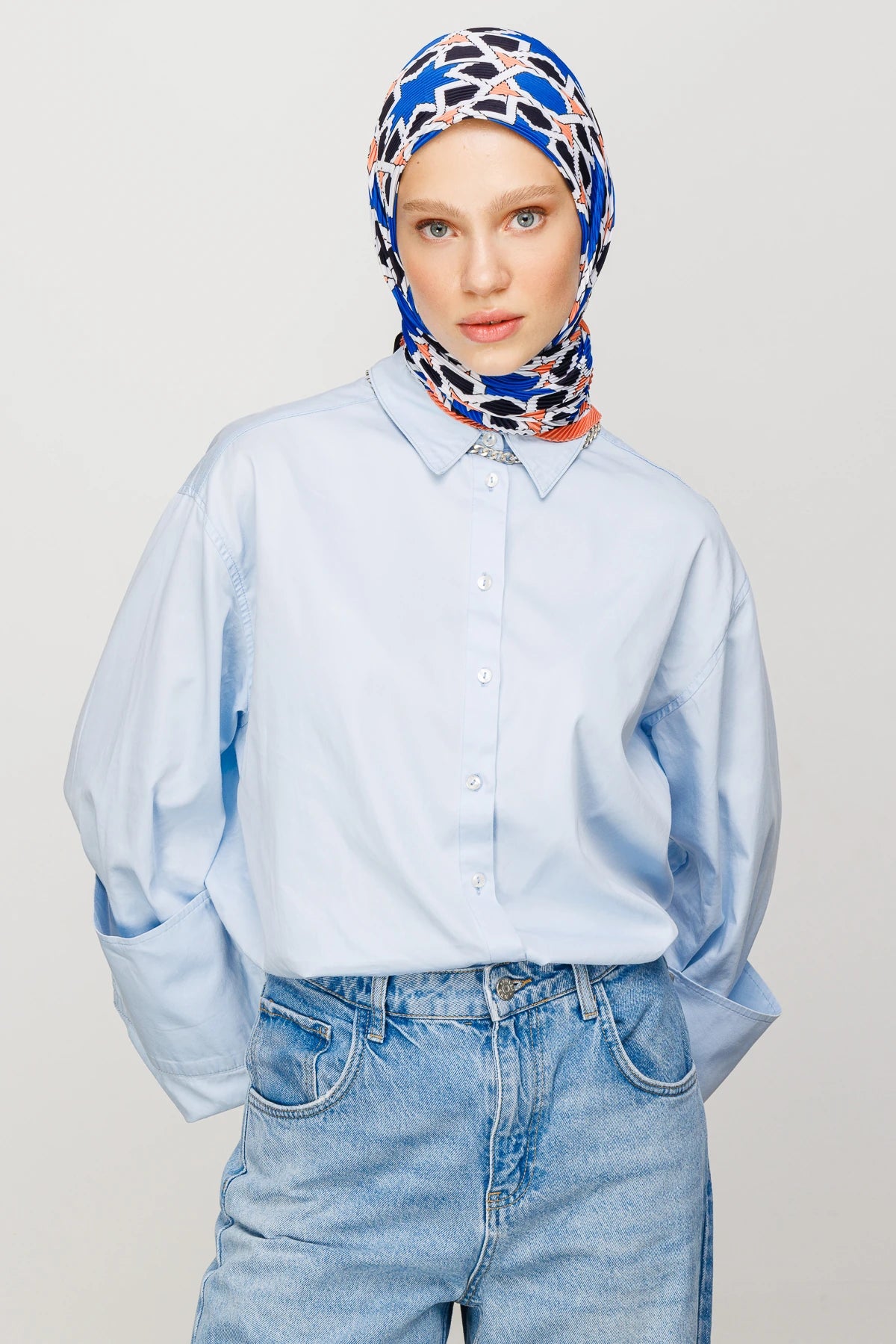 Shira Pattern Pleated Scarf - Black