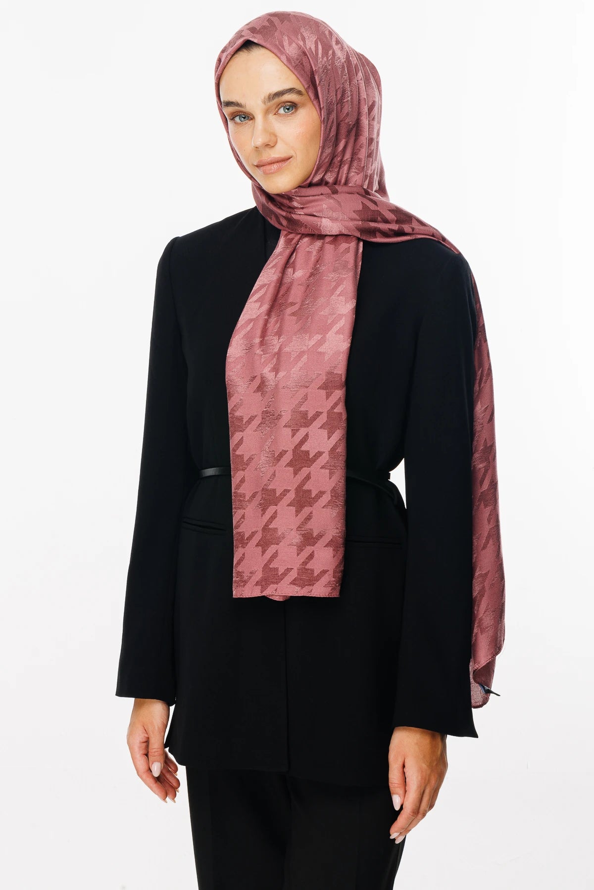 Houndstooth Pattern Shiny Jacquard Shawl - Dried Rose