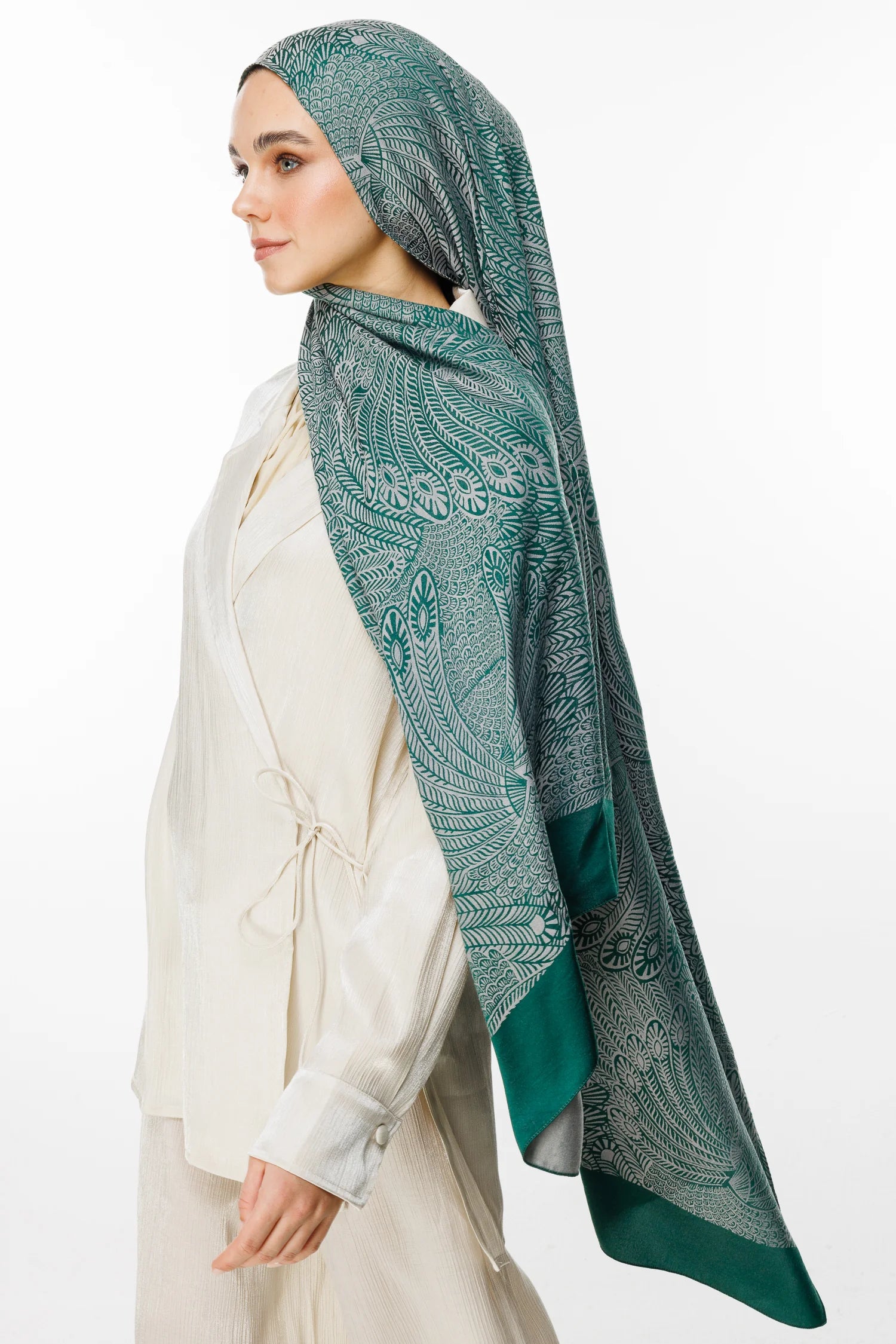 Mayra Pattern Double-Sided Scarf - Emerald Pink