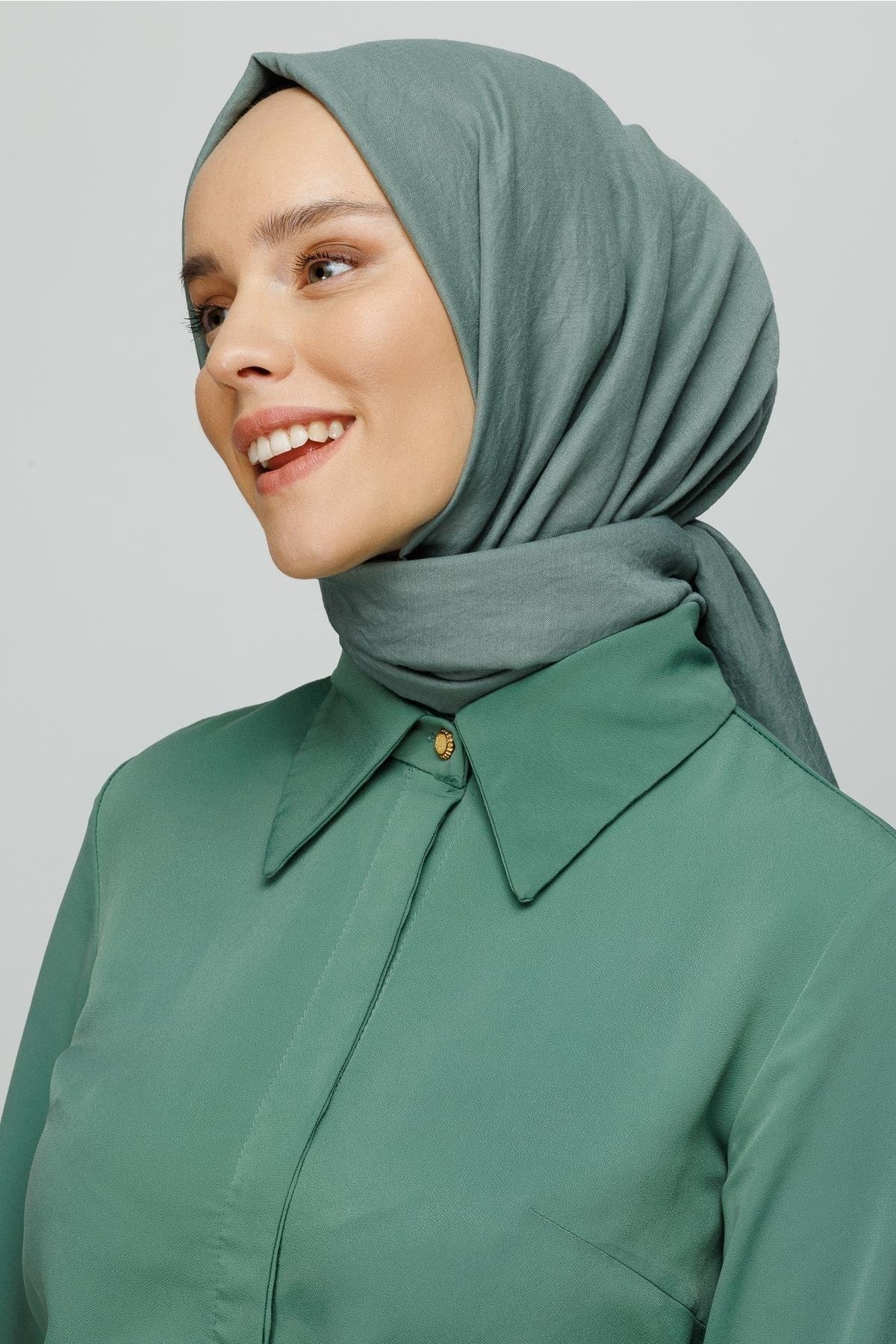 Cotton Crush Shawl - Mold Green