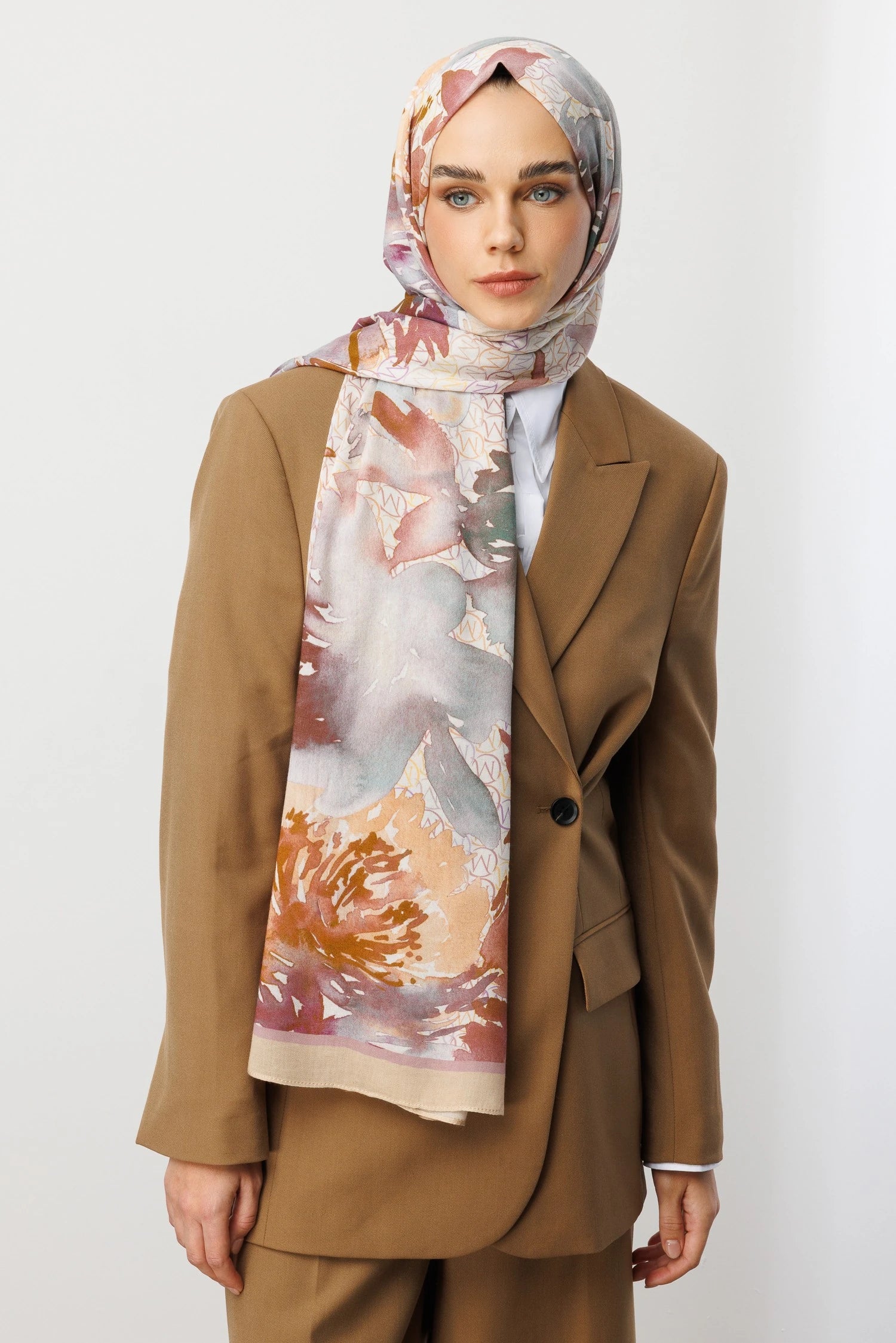 Mc Desen Rami Shawl - Vanilla