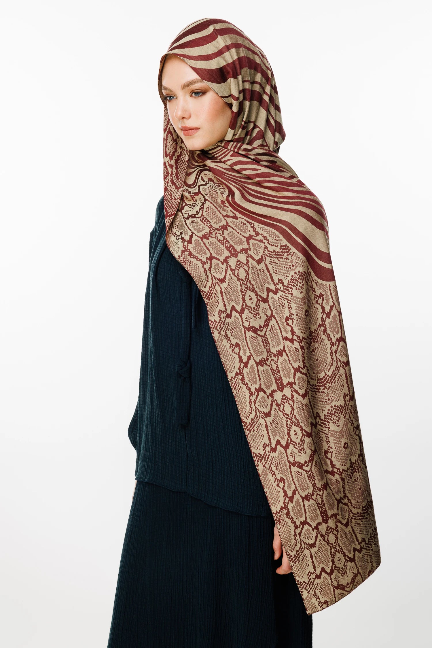 Riad Pattern Double-Sided Shawl - Plum-Salmon
