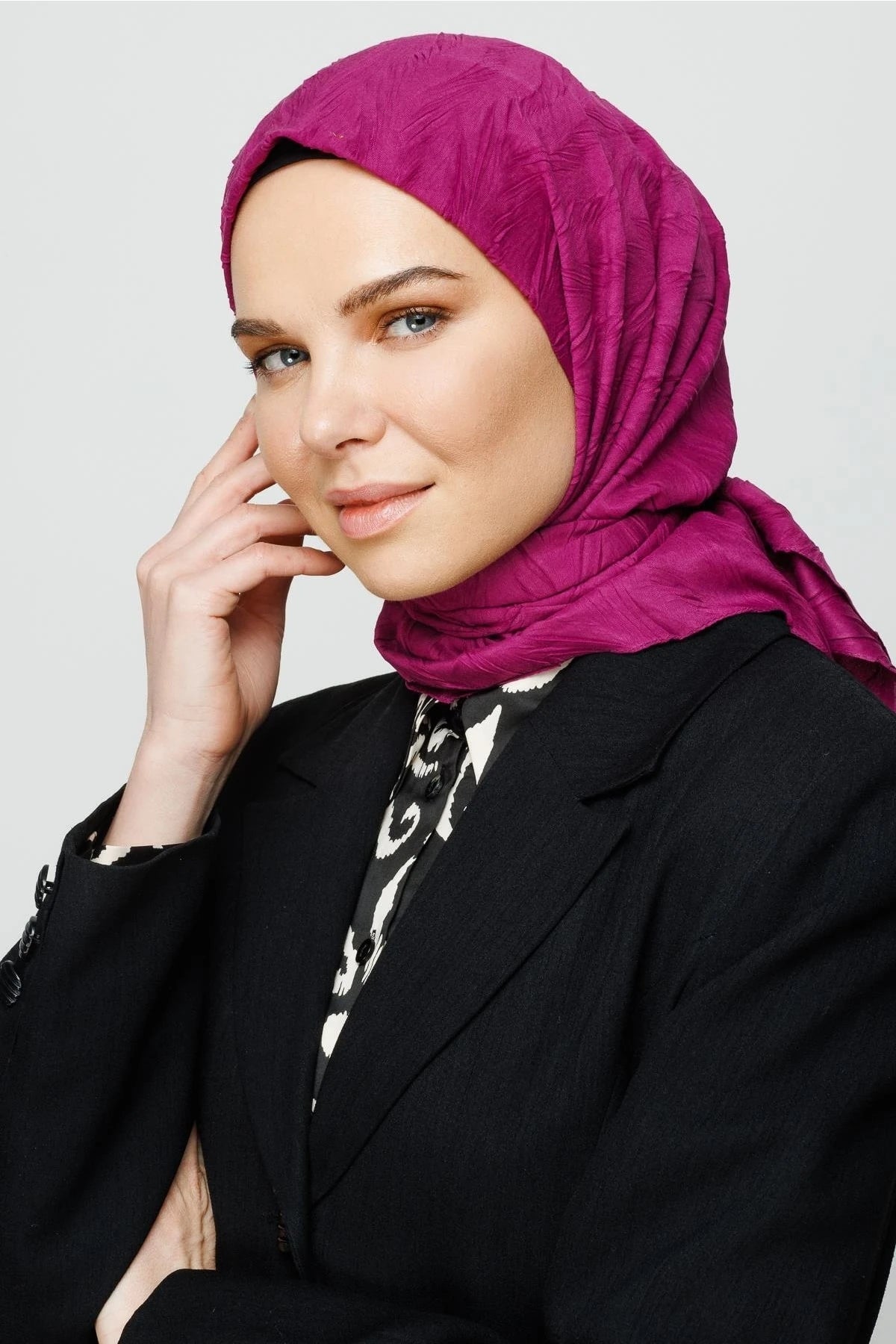 Pleated Bamboo Scarf - Plum