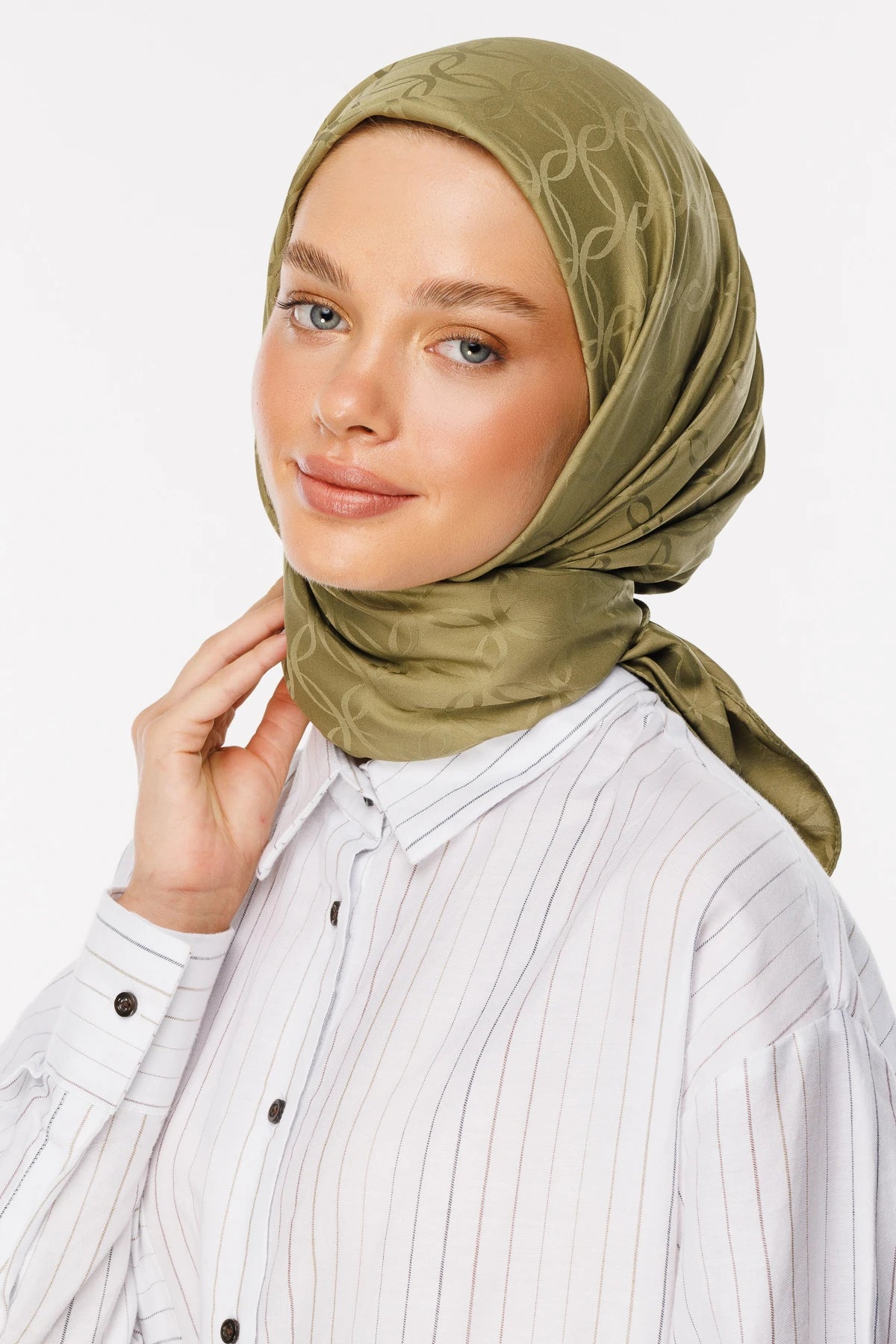 London Pattern Silky Jacquard Scarf - Soft Green