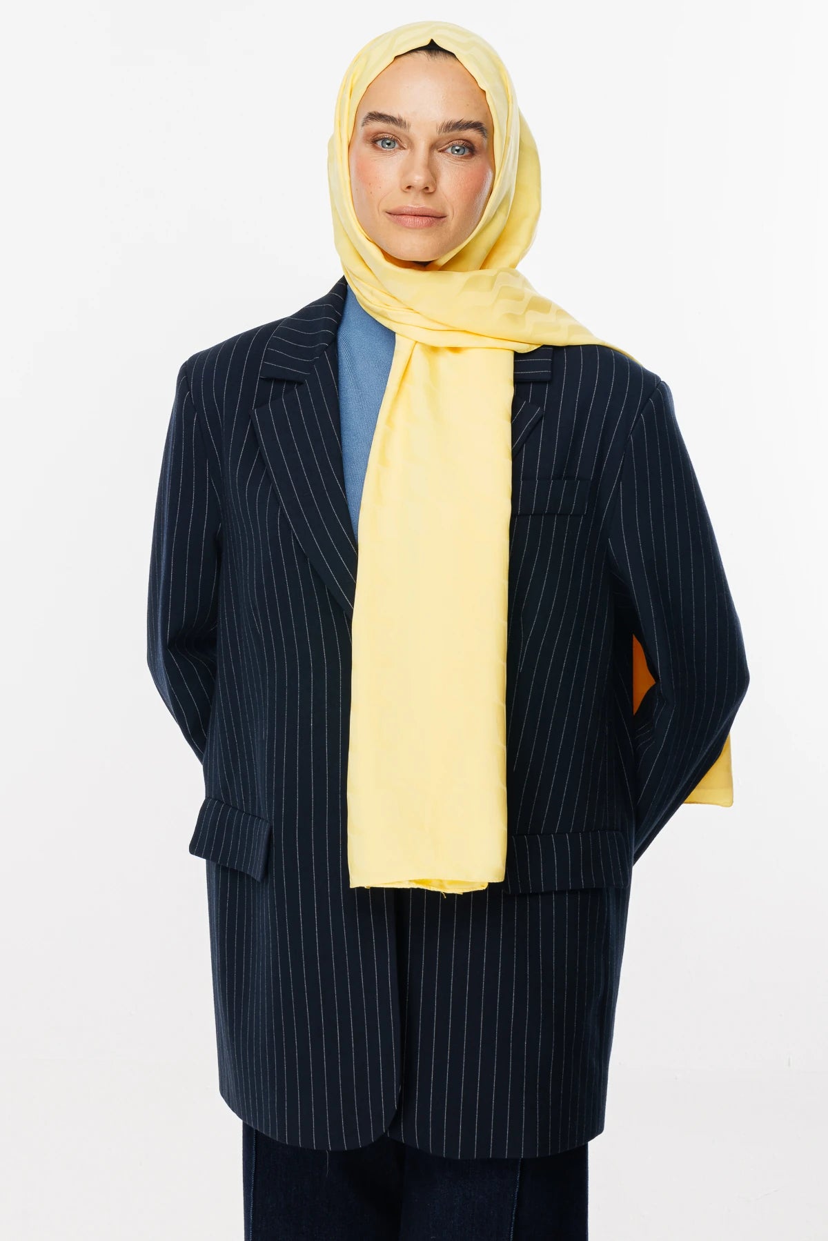 Wave Pattern Silky Jacquard Scarf - Yellow
