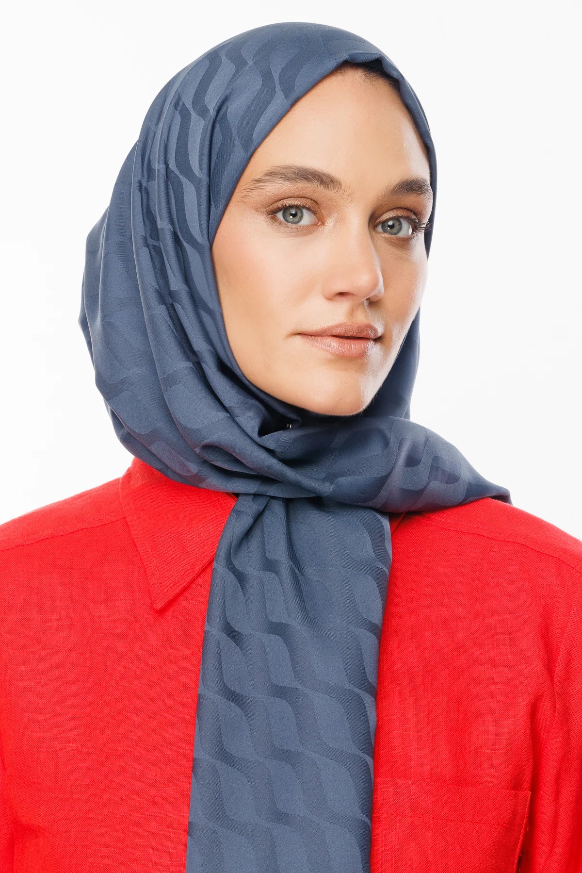 Wave Pattern Silky Jacquard Scarf - Anthracite