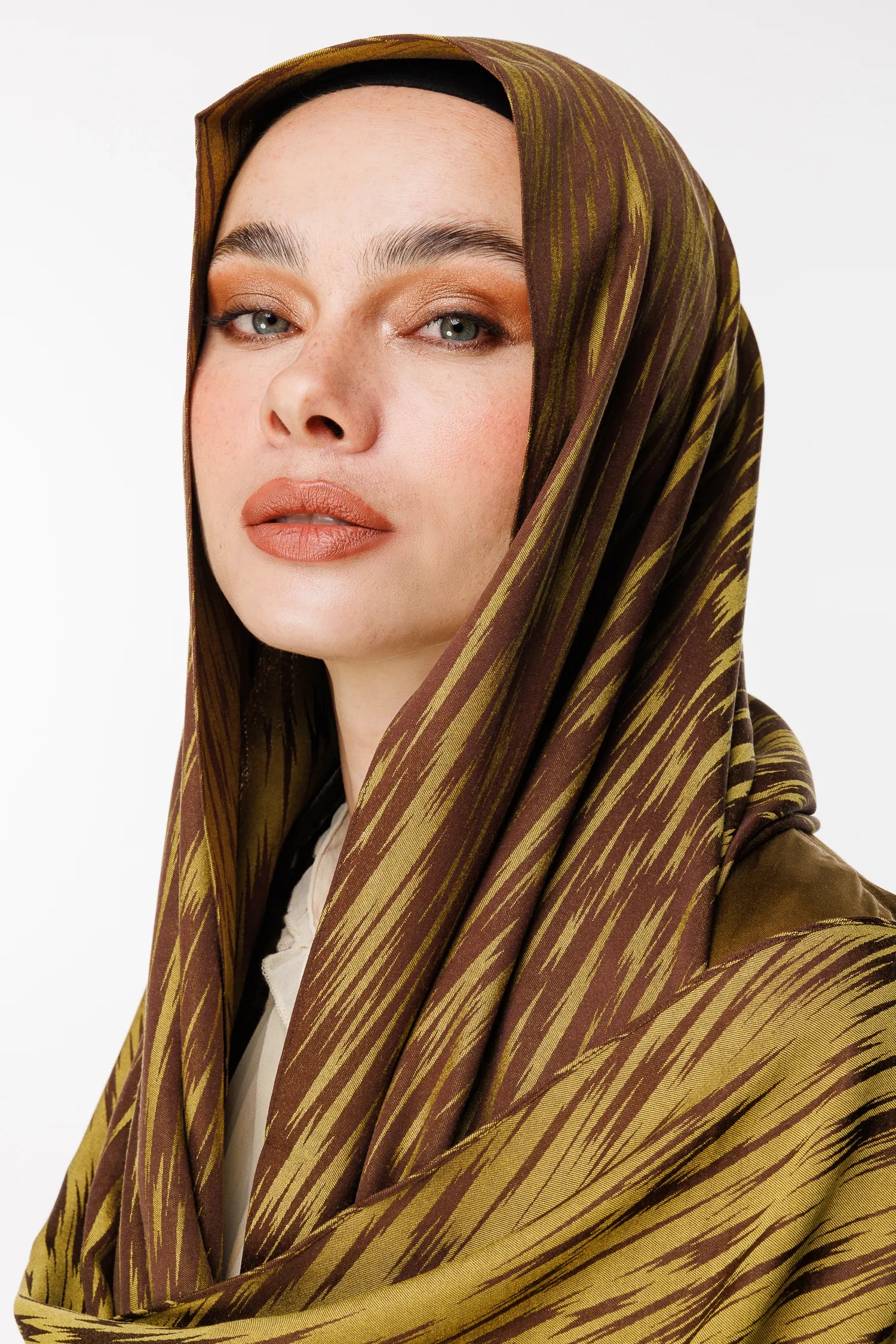 Selis Pattern Double-Sided Scarf - Bitter Coffee - Salmon