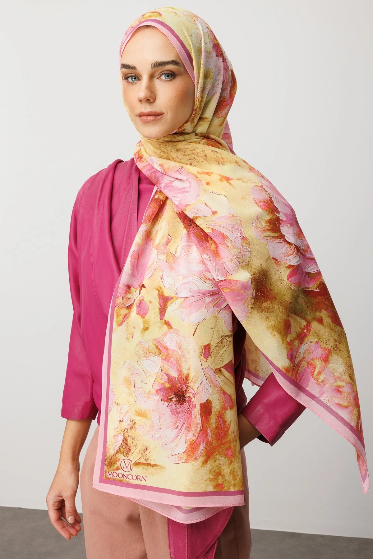 Rose Pattern Hebei Silk Scarf - Pink