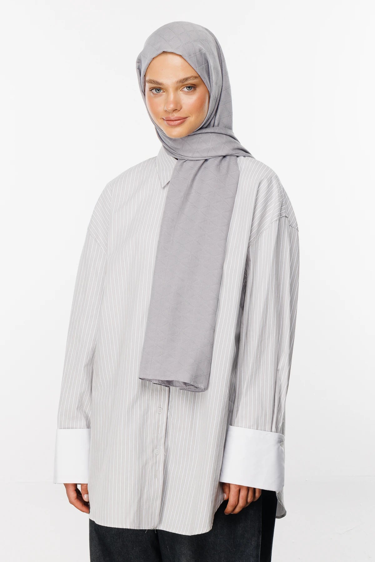 Bamboo Jacquard Shawl - Silver