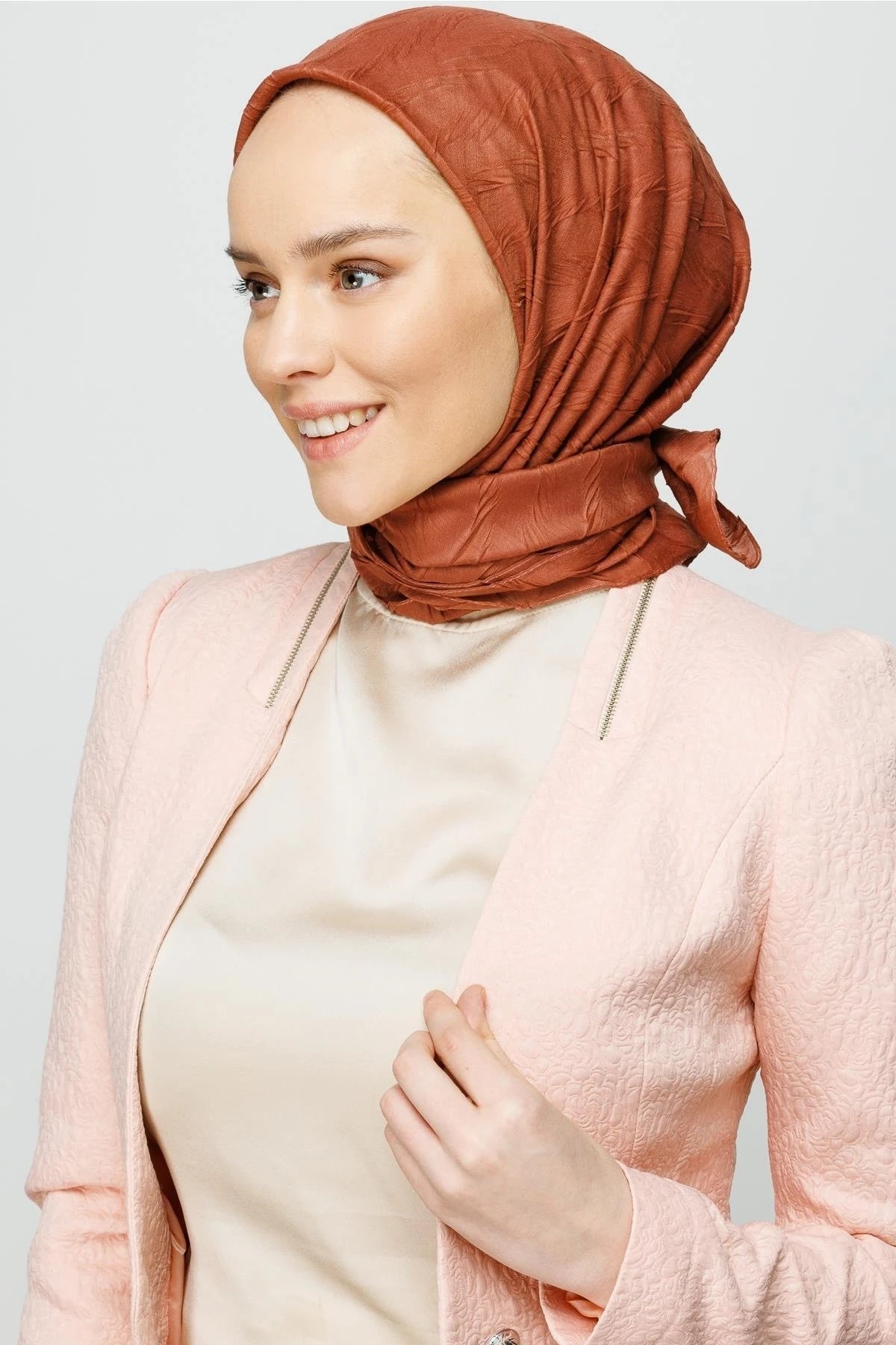 Pleated Bamboo Scarf - Reddish Brown