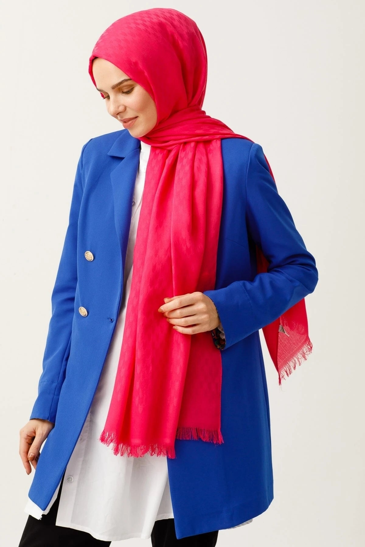 Swallow Pattern Cotton Jacquard Shawl - Fuchsia