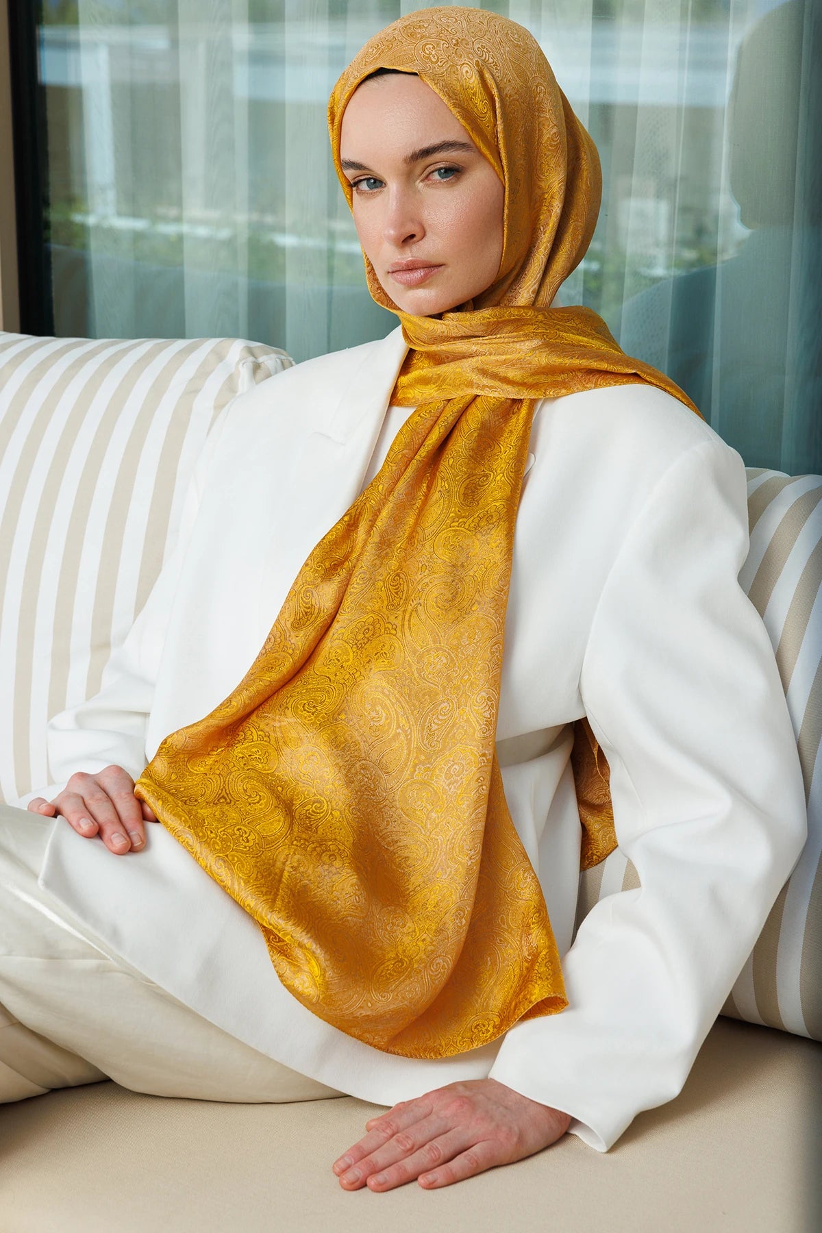 Moren Pattern Shine Line Scarf - Mink-Mustard