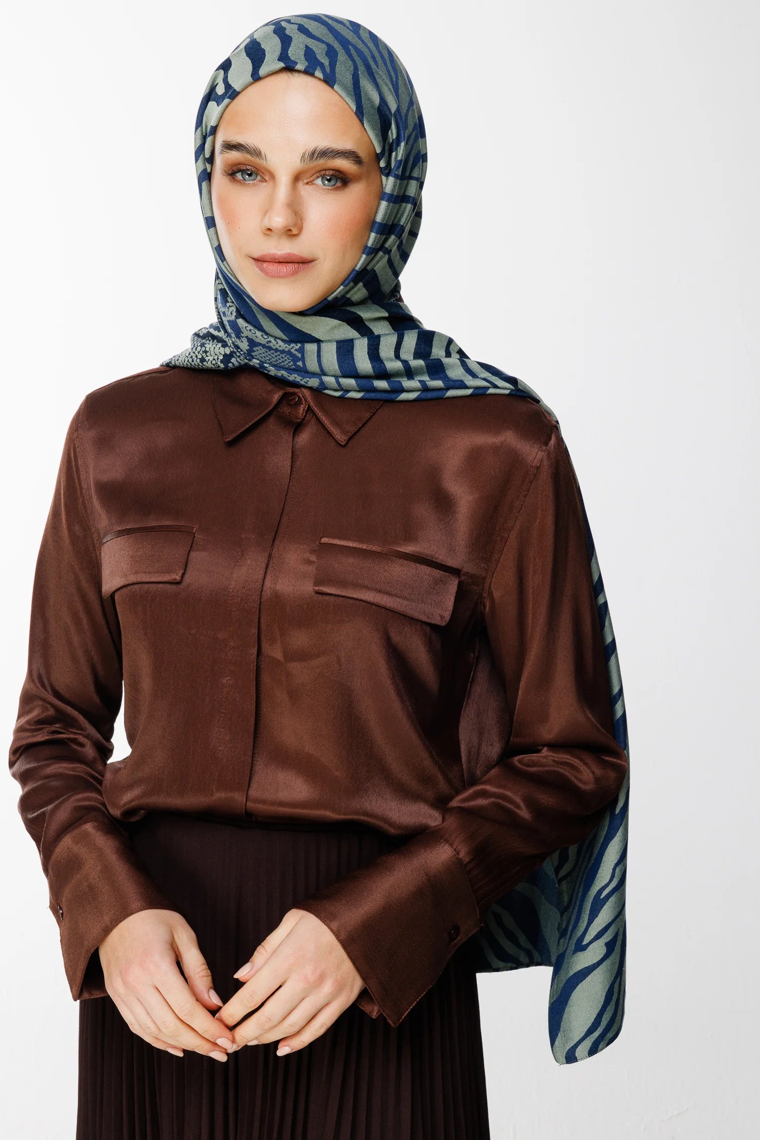 Riad Pattern Double-Sided Shawl - Navy Blue-Aqua Green