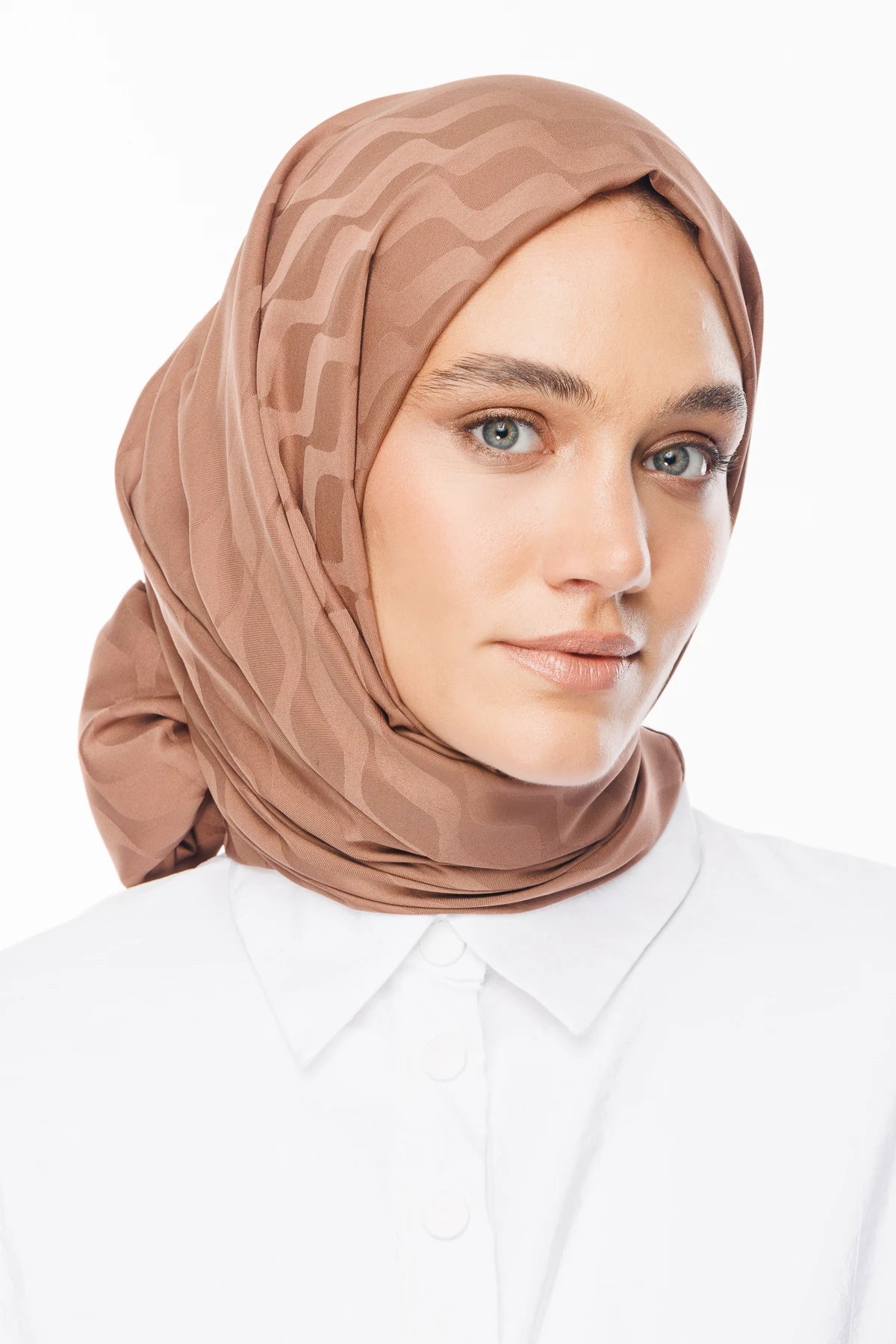 Wave Pattern Silky Jacquard Scarf - Mansion