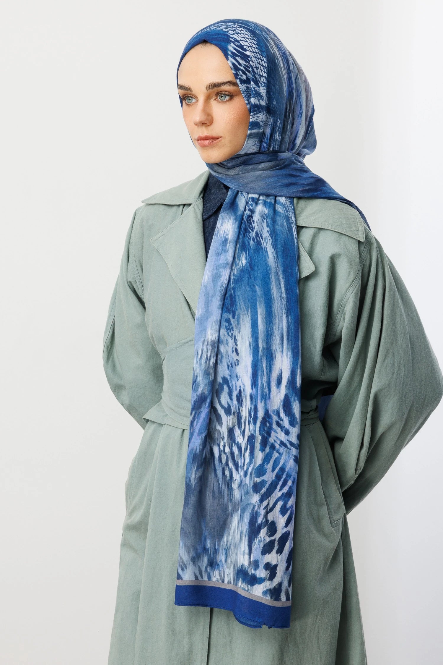Leopard Print Ramie Scarf - Indigo