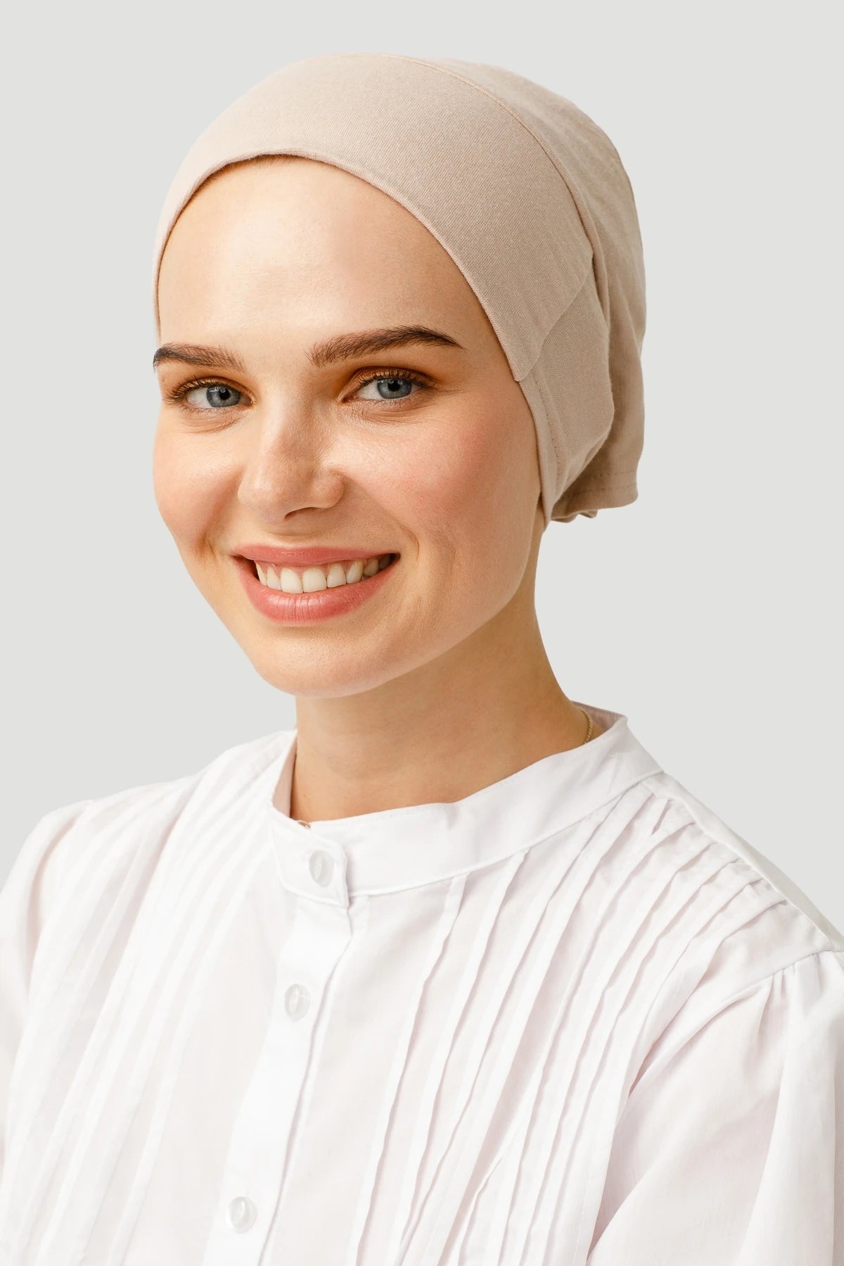 Seamless Tie-On Bonnet - Beige