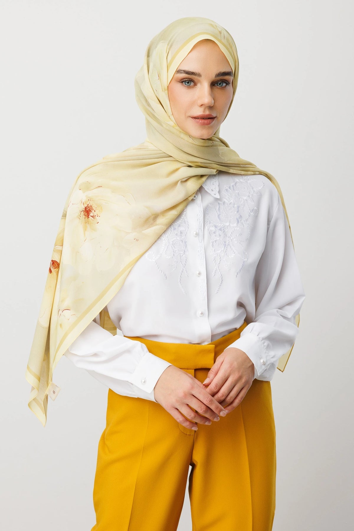 Rose Pattern Hebei Silk Scarf - Apricot