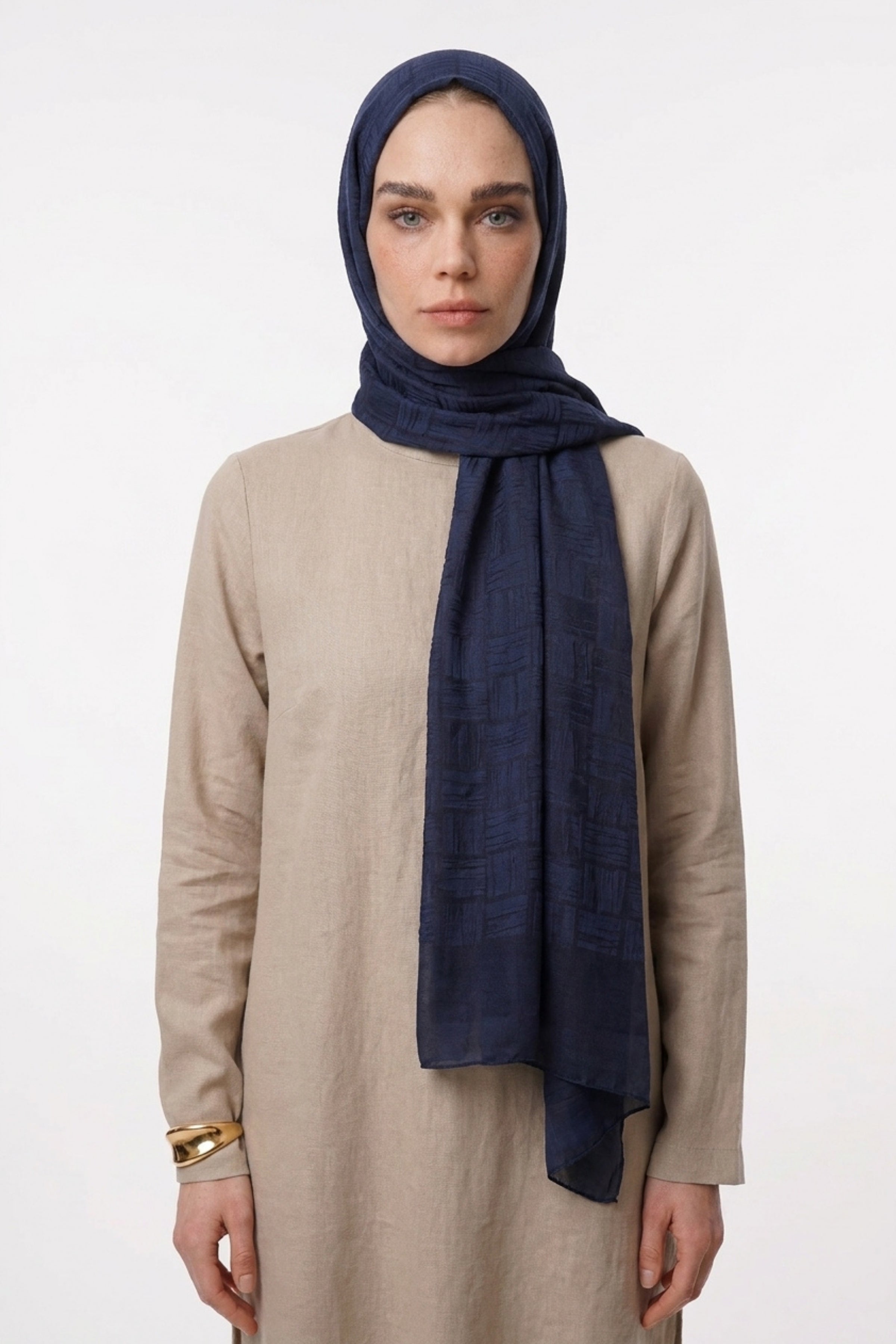Noria Patterned Aerobin Jacquard Shawl - Navy blue