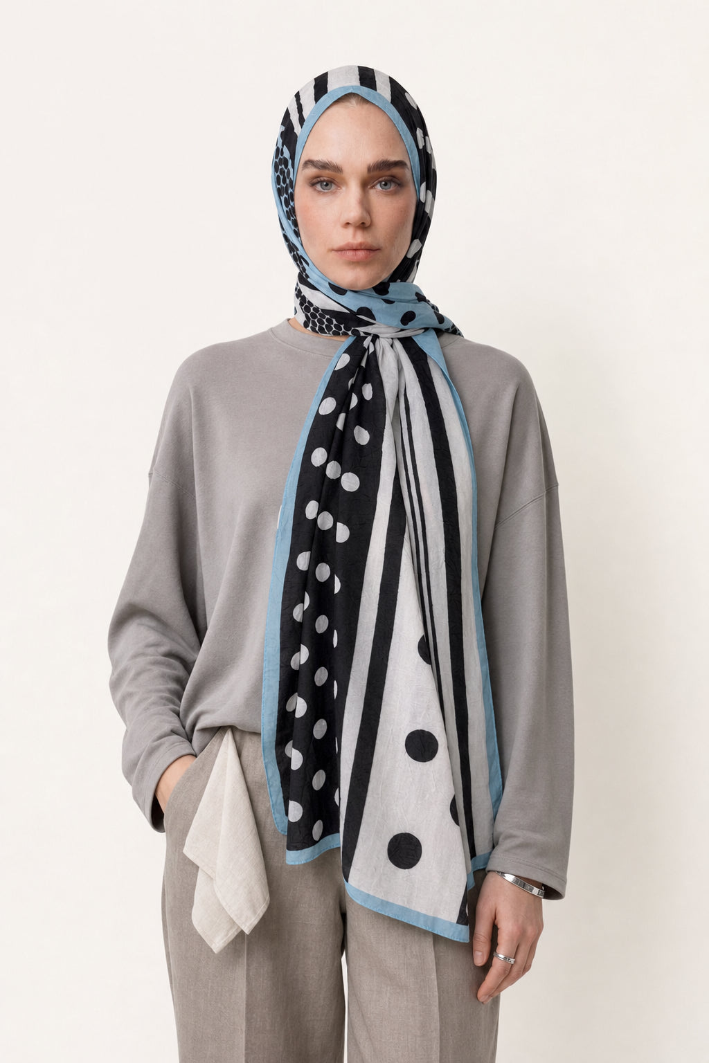 Polka Dot Neo Crash Shawl - Baby Blue