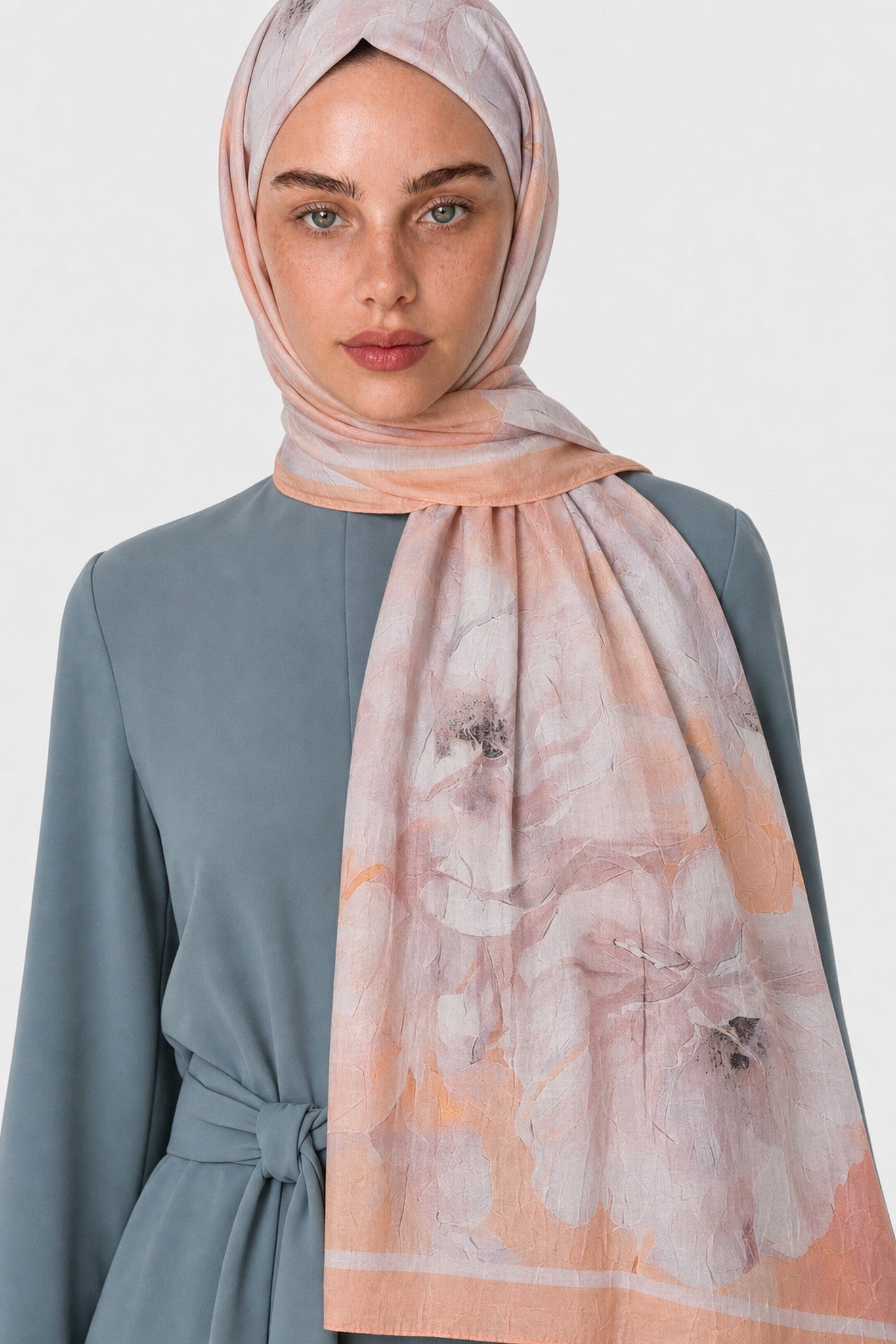 Fiore Pattern Neo Crash Shawl - Salmon