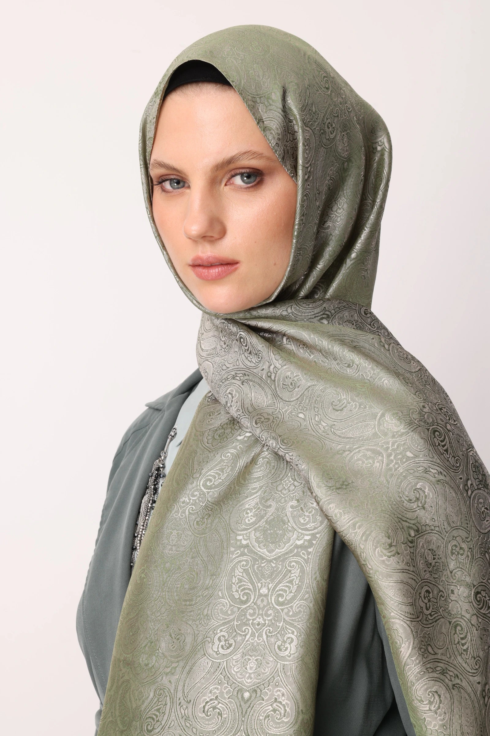 Moren Pattern Shine Line Scarf - Khaki-Salmon