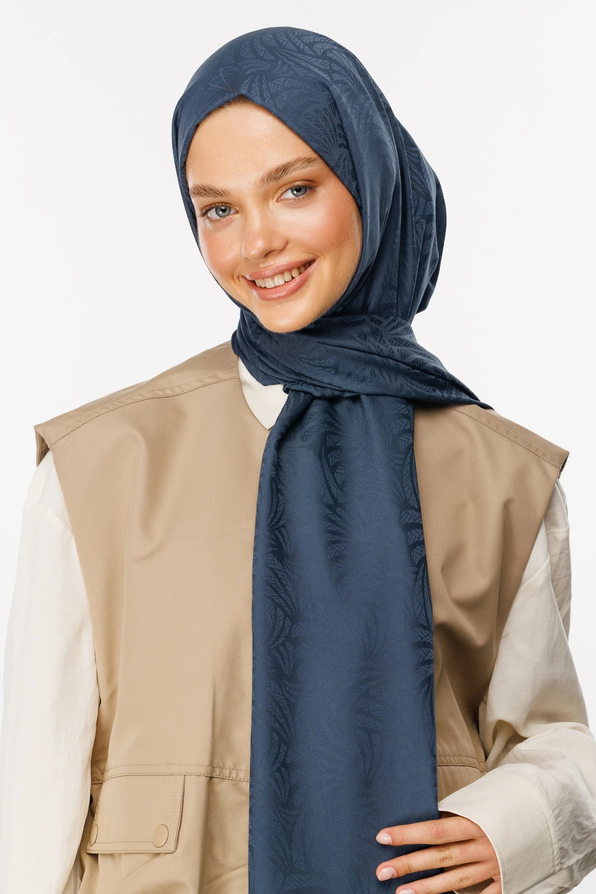 Artemis Pattern Silky Jacquard Scarf - Anthracite