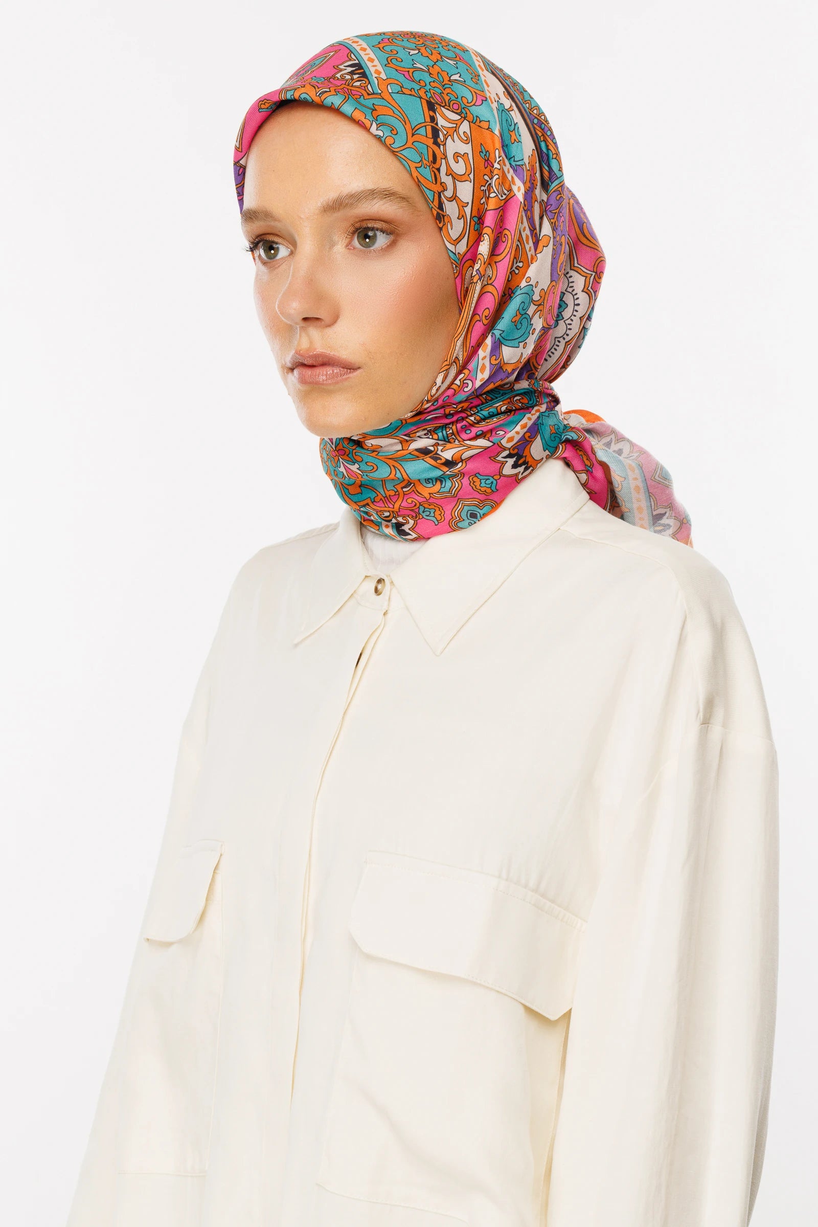 40 Yama Desen Dijital Soft Eşarp