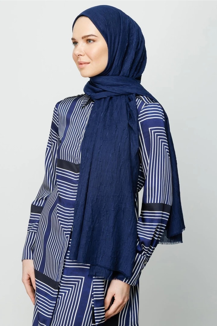Bamboo Shawl - Navy blue