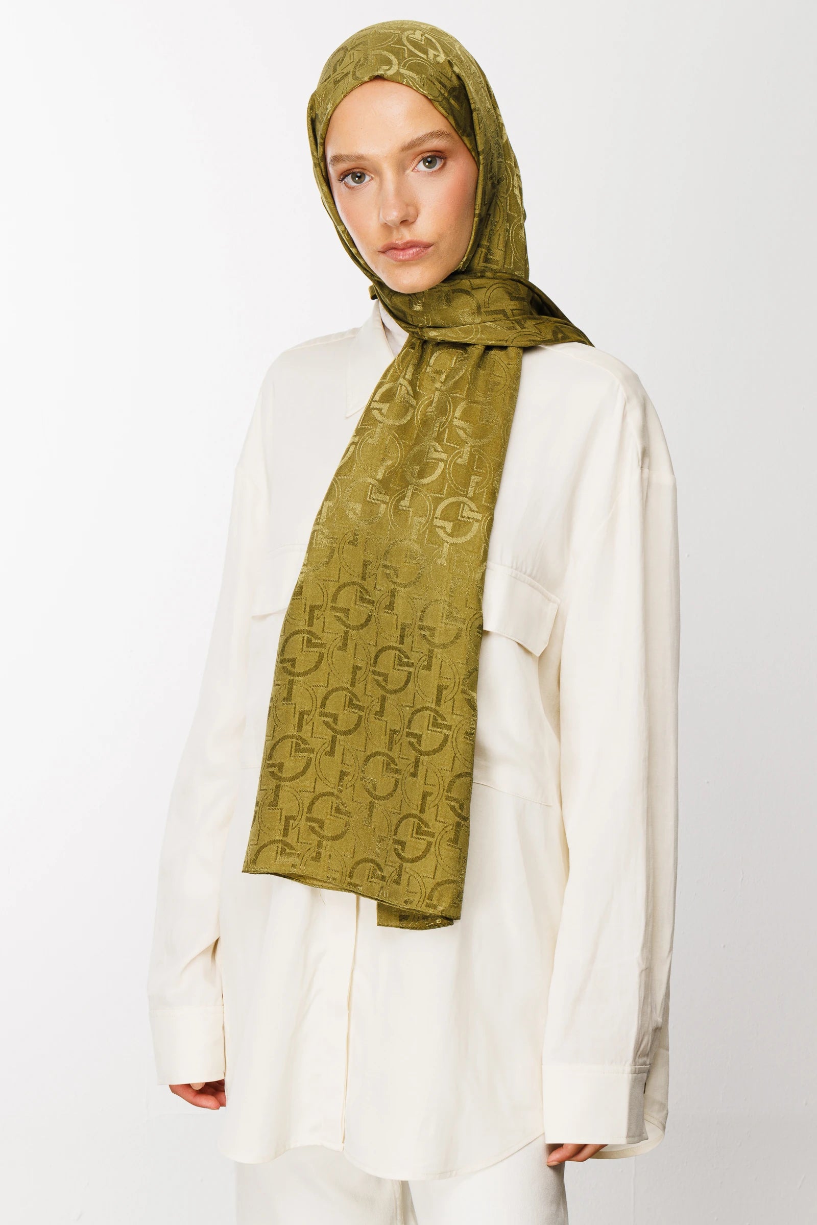 Longar Pattern Shiny Jacquard Scarf - Soft Green
