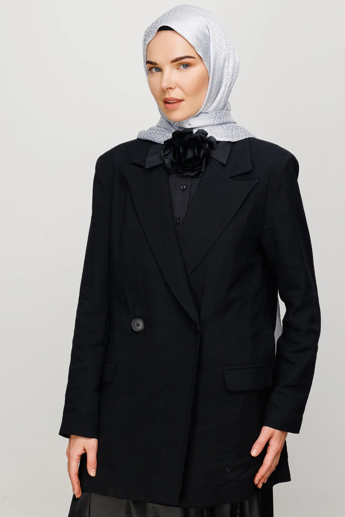 Forever Desen Parlak Jakar Şal