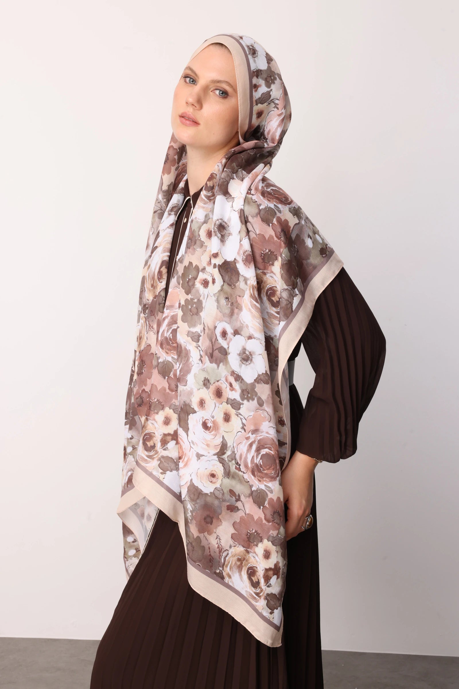 Vensel Pattern Cotton Scarf - Cream