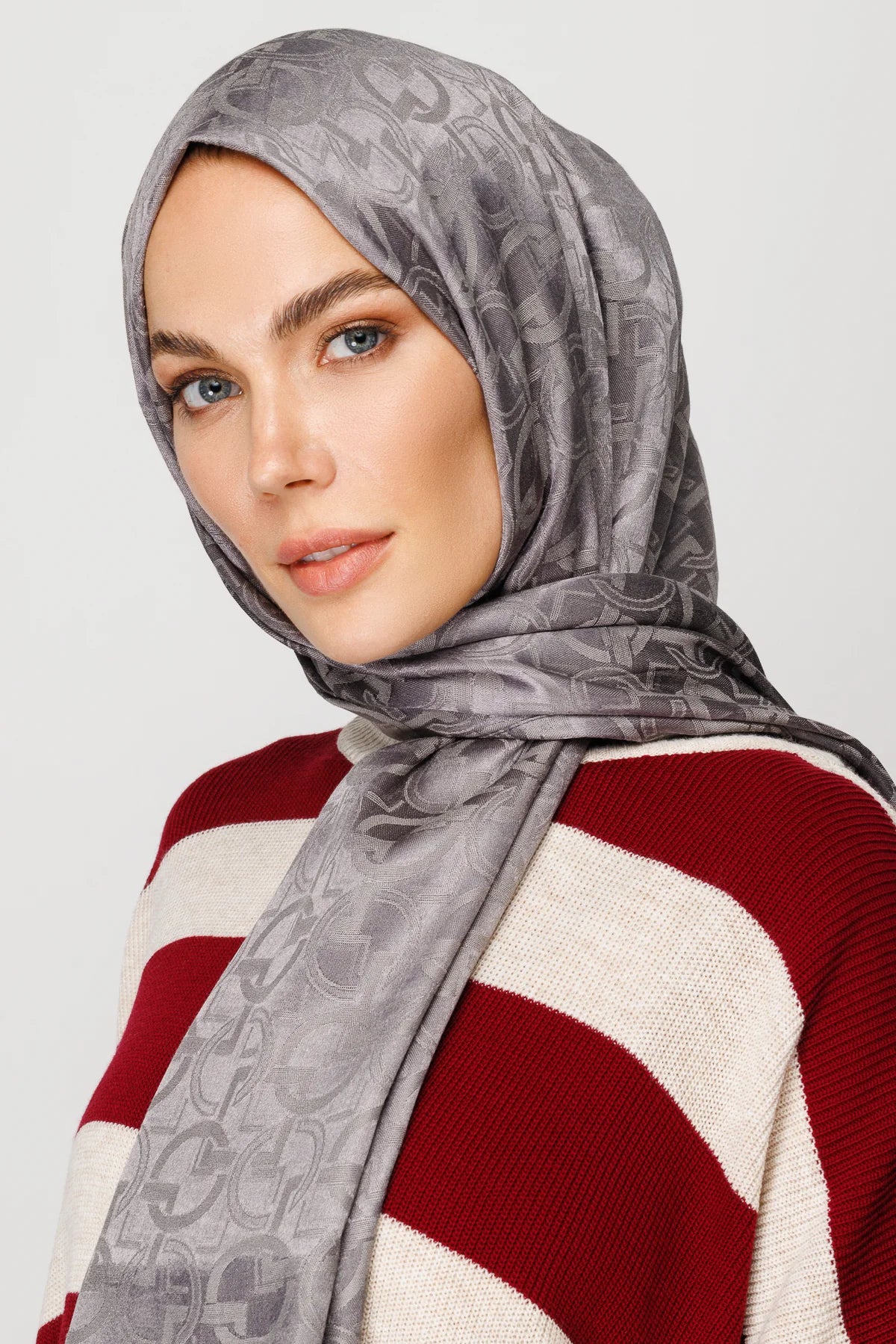 Longar Pattern Shiny Jacquard Scarf - Smoke