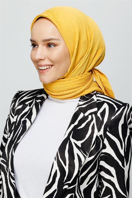 Pilise Eşarp