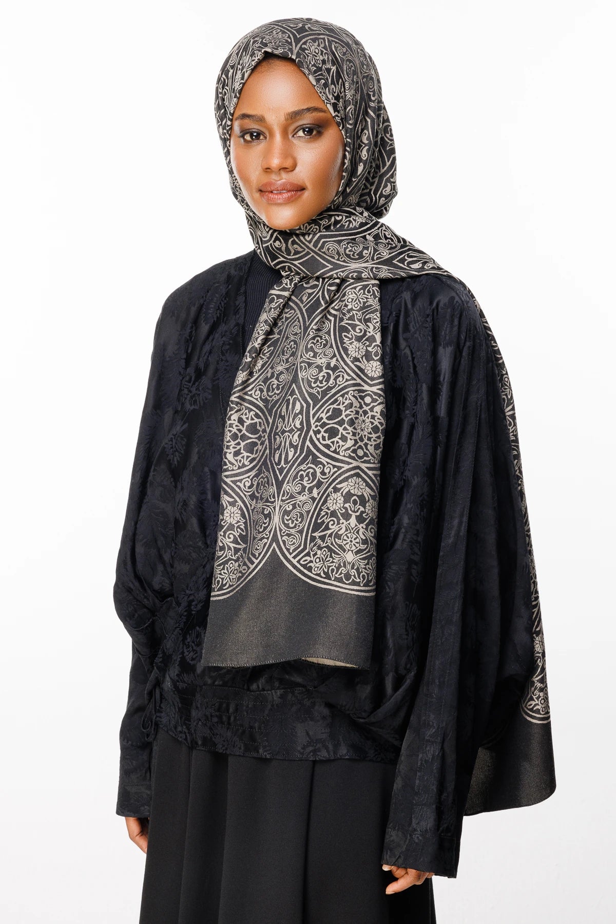 Morocco Pattern Double-Sided Scarf - Black-Beige