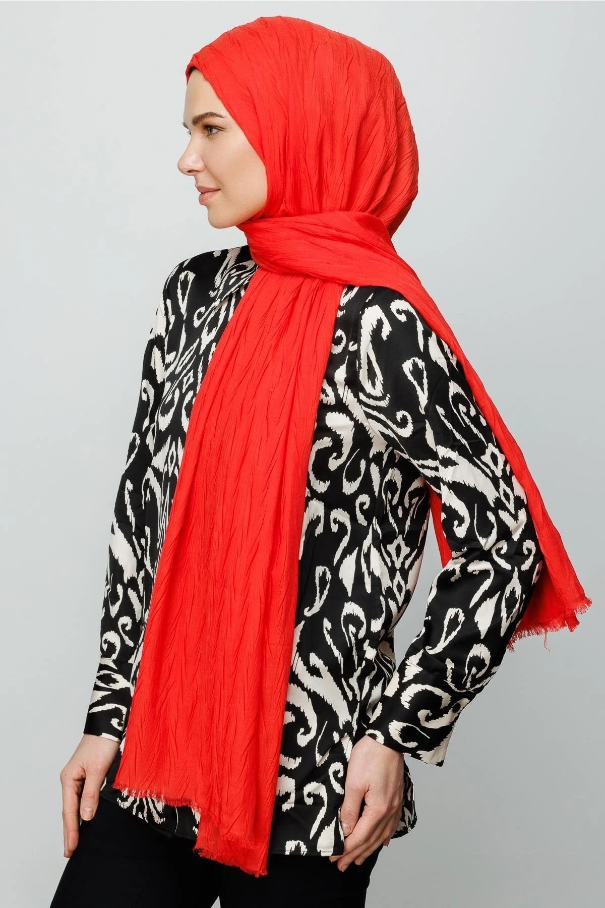 Pleated Bamboo Shawl - Candy