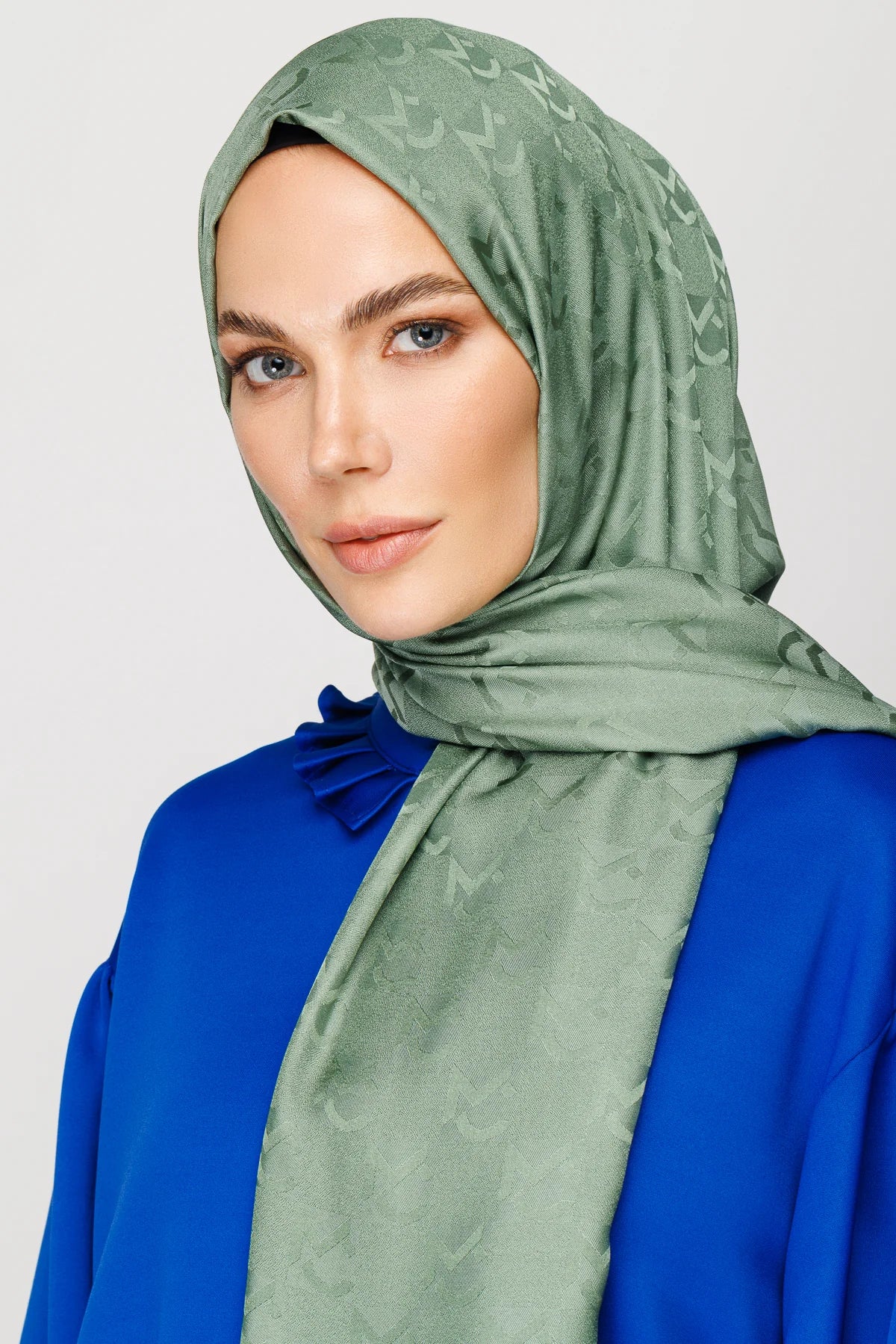 Mc Pattern Jacquard Shawl - Mold Green