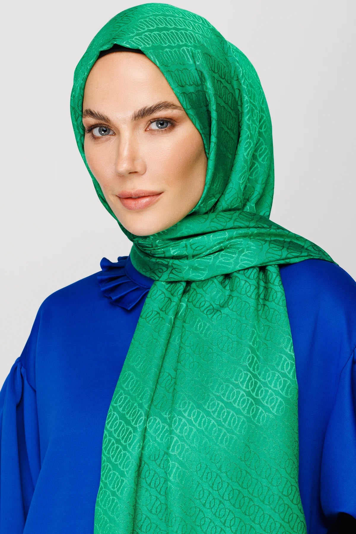 Forever Desen Parlak Jakar Şal