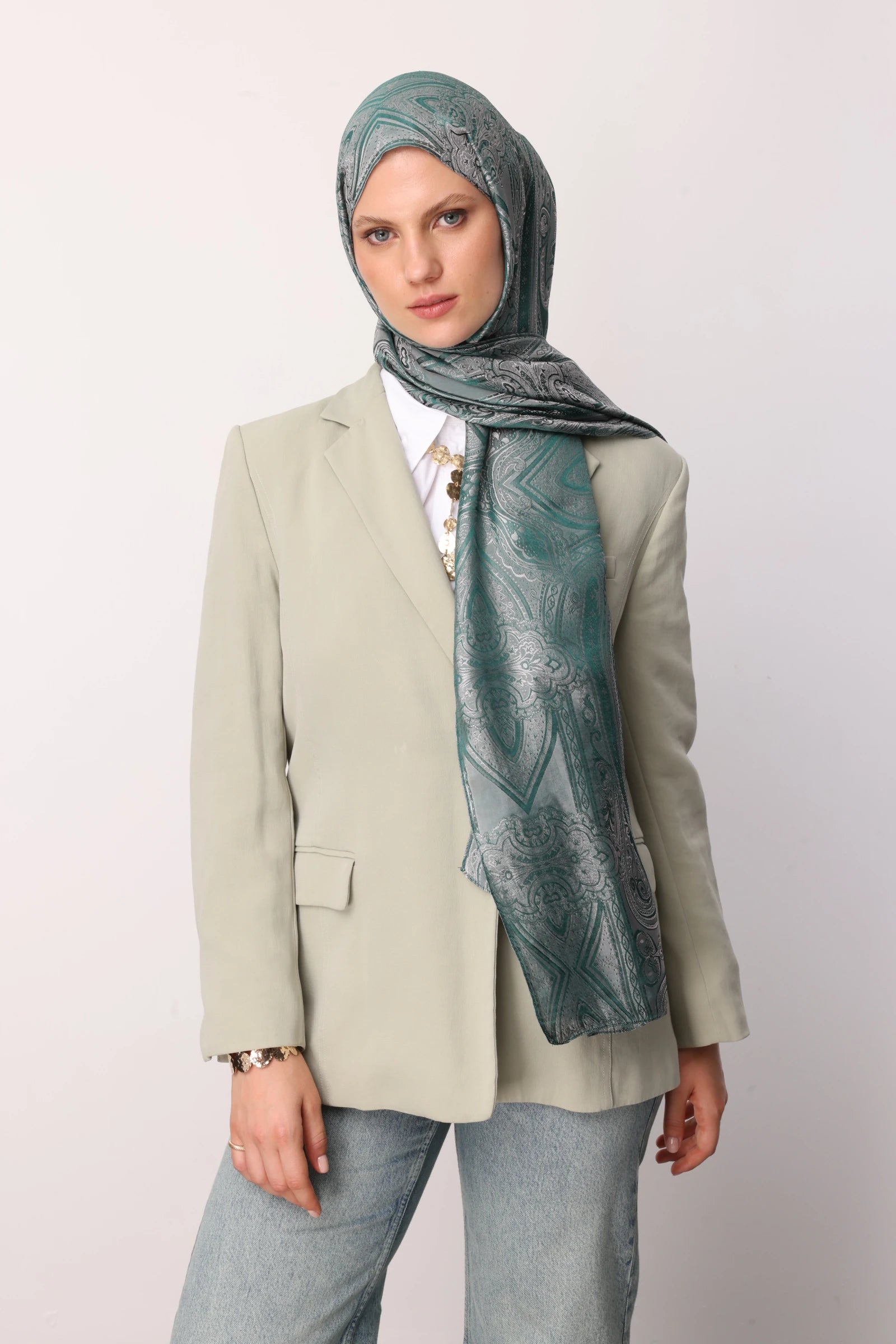 Liva Pattern Shine Line Scarf - Emerald Pink