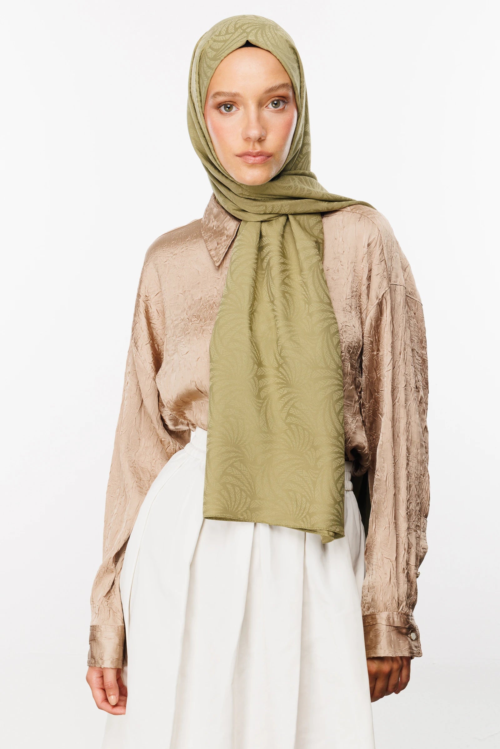 Artemis Pattern Silky Jacquard Scarf - Soft Green