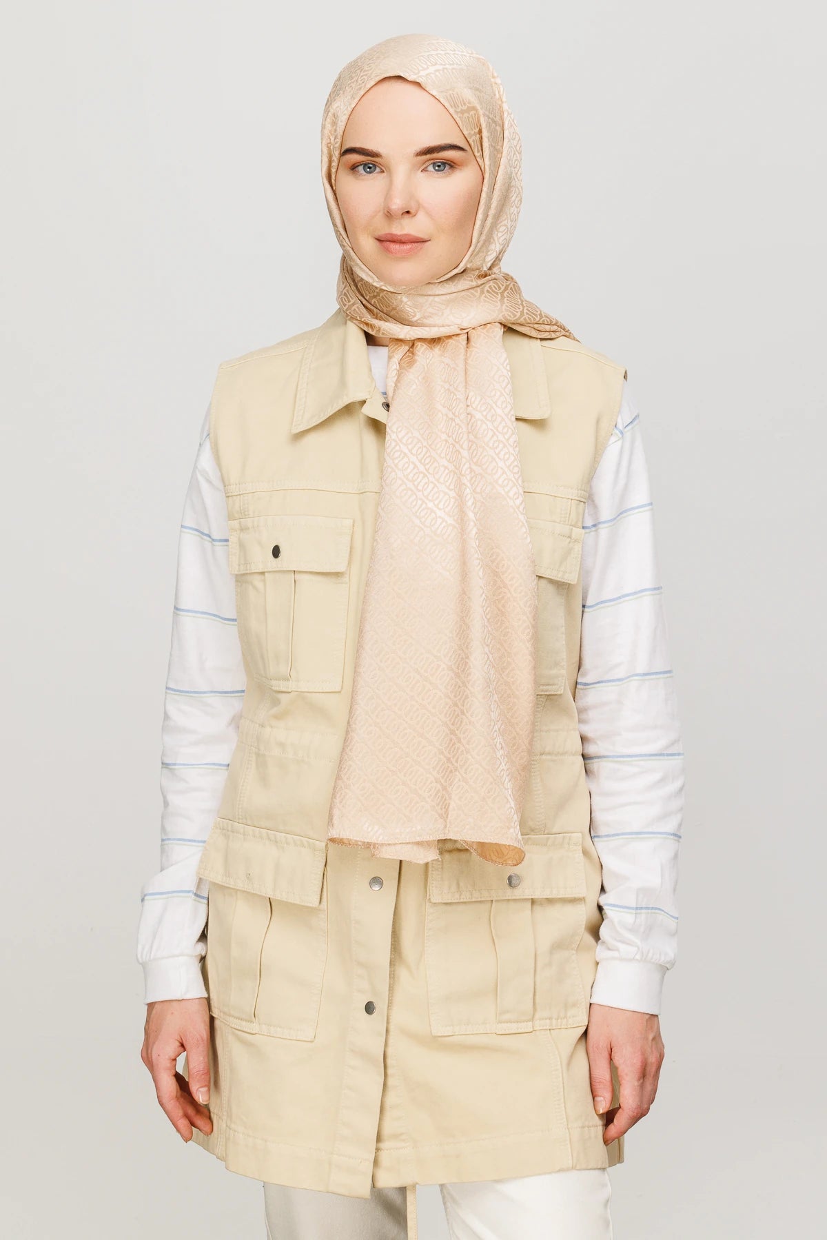 Forever Pattern Shiny Jacquard Scarf - Sand Beige