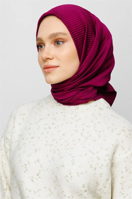 Pleated Scarf - Plum