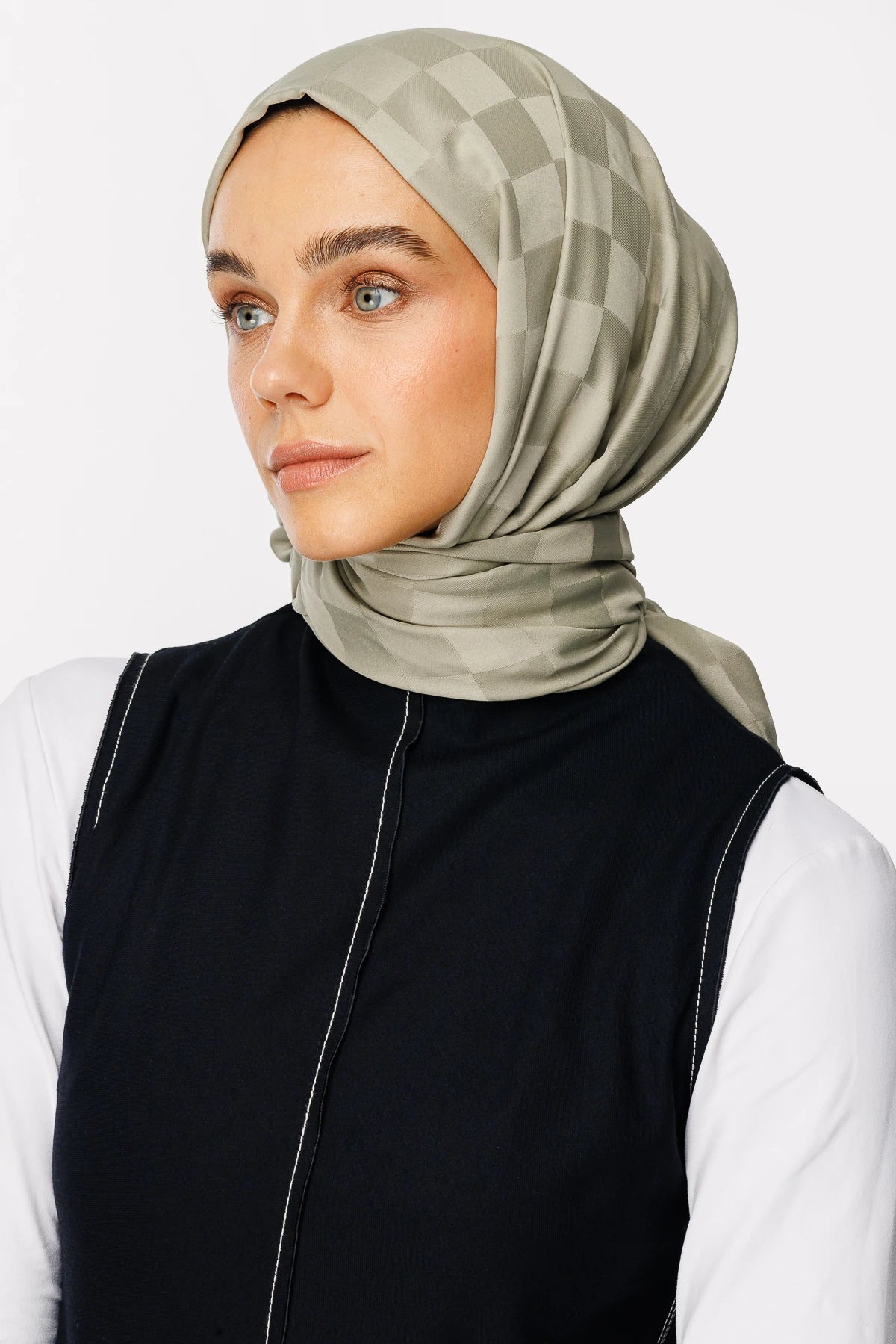 Checkerboard Pattern Silky Jacquard Shawl - Sage