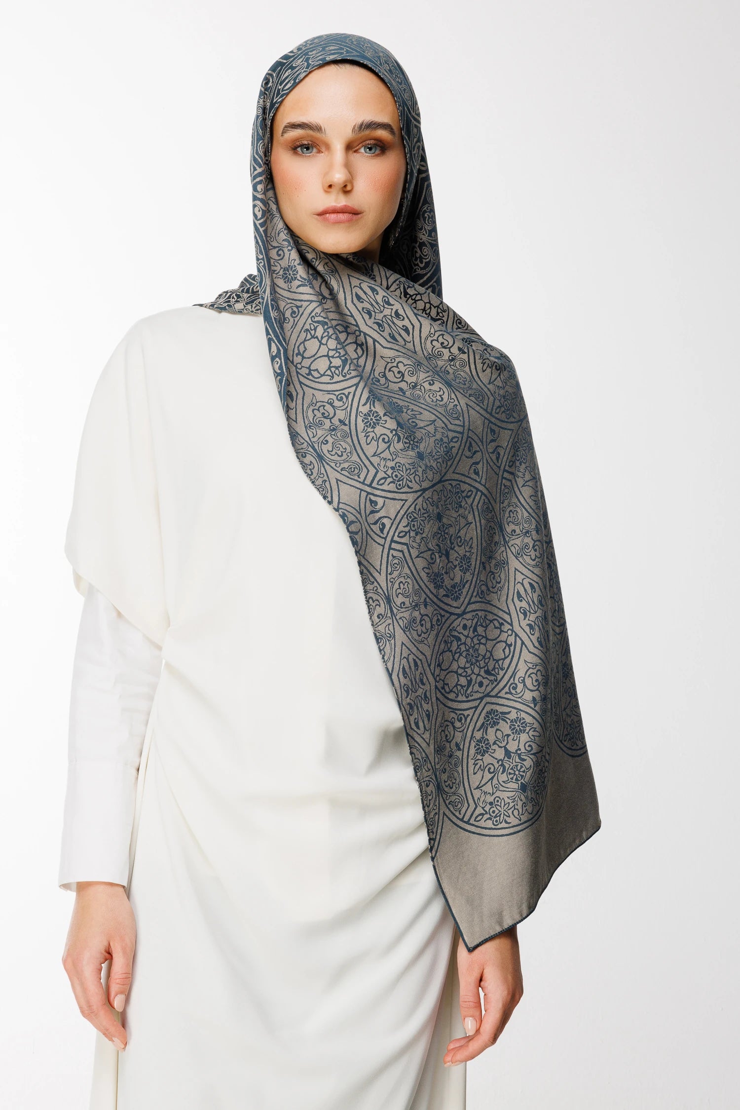 Morocco Pattern Double-Sided Scarf - Petrol Blue-Beige