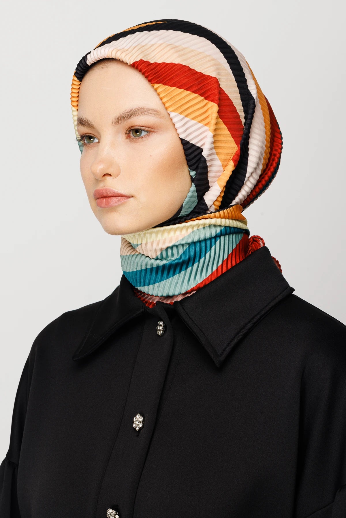 Akra Pattern Pleated Scarf - Latte