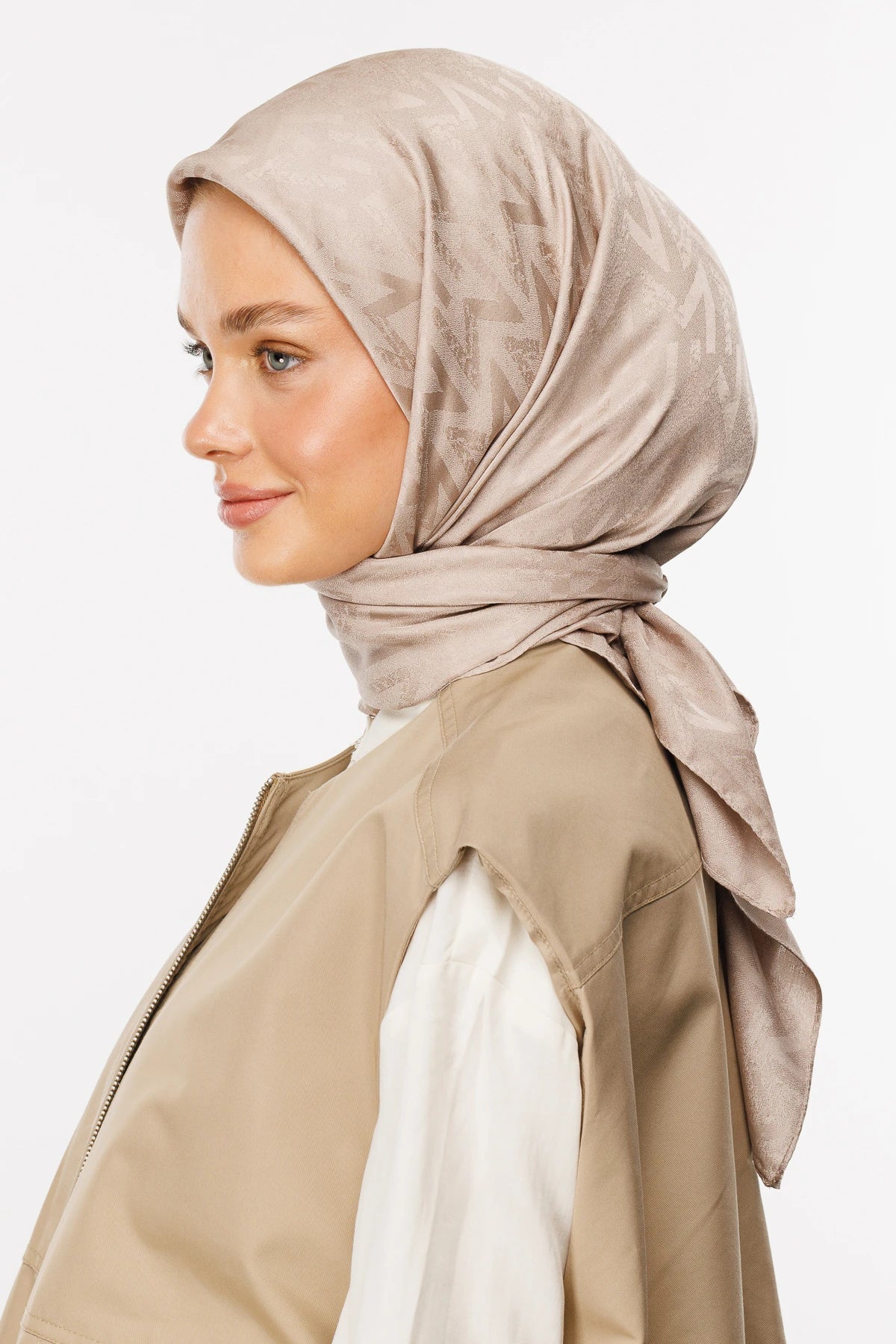 Luxury Jakar Eşarp