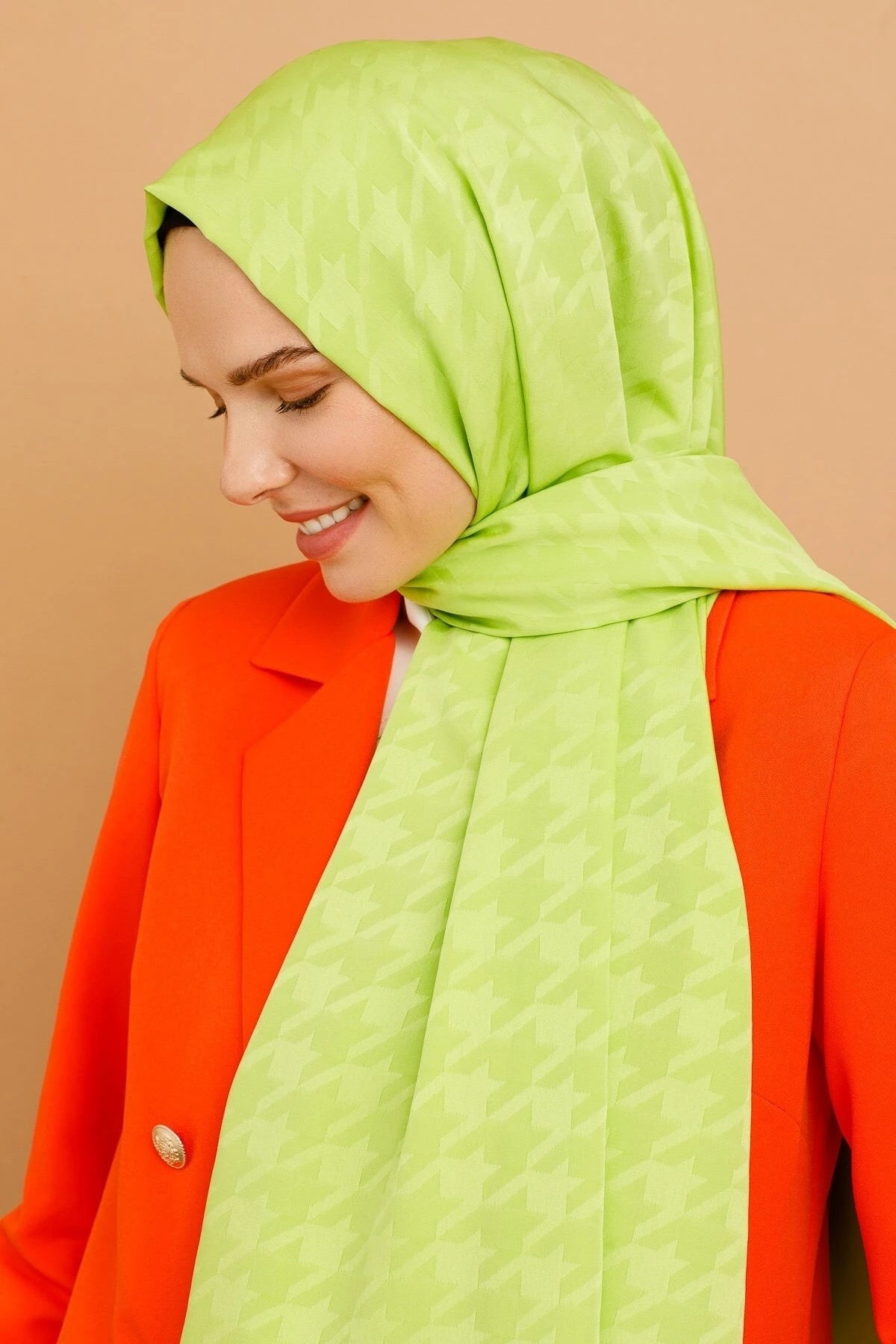 Houndstooth Pattern Silky Jacquard Shawl - Pistachio Green