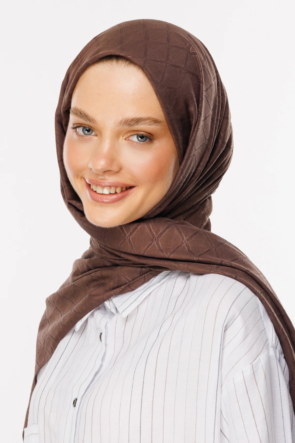 Bamboo Jacquard Shawl - Chocolate