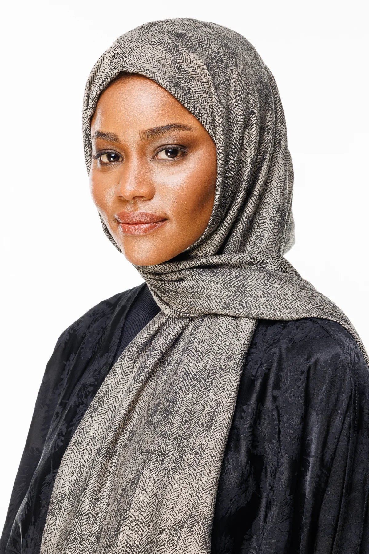 Sahara Pattern Double-Sided Shawl - Black-Beige