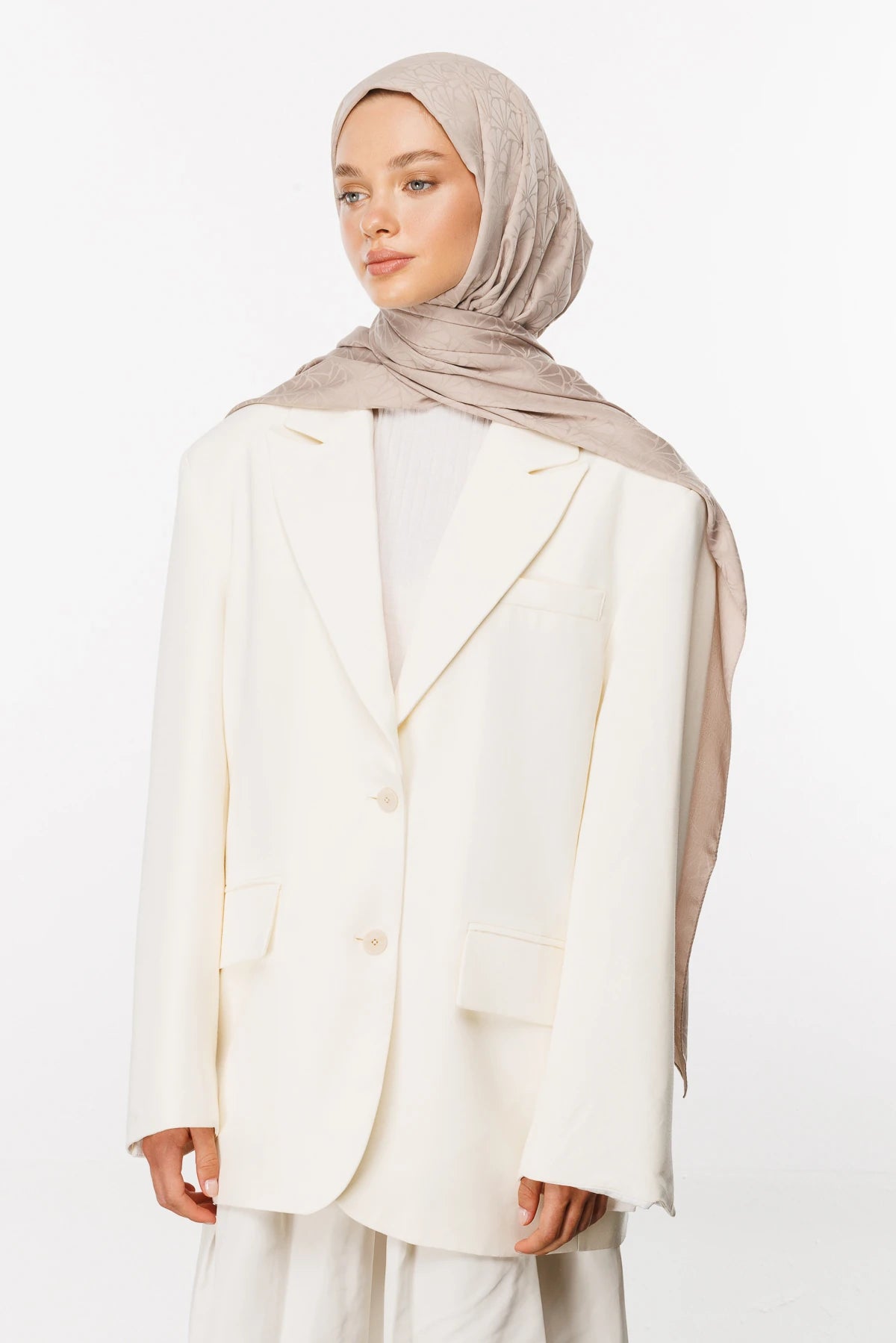 Lotus Pattern Silky Jacquard Scarf - Beige