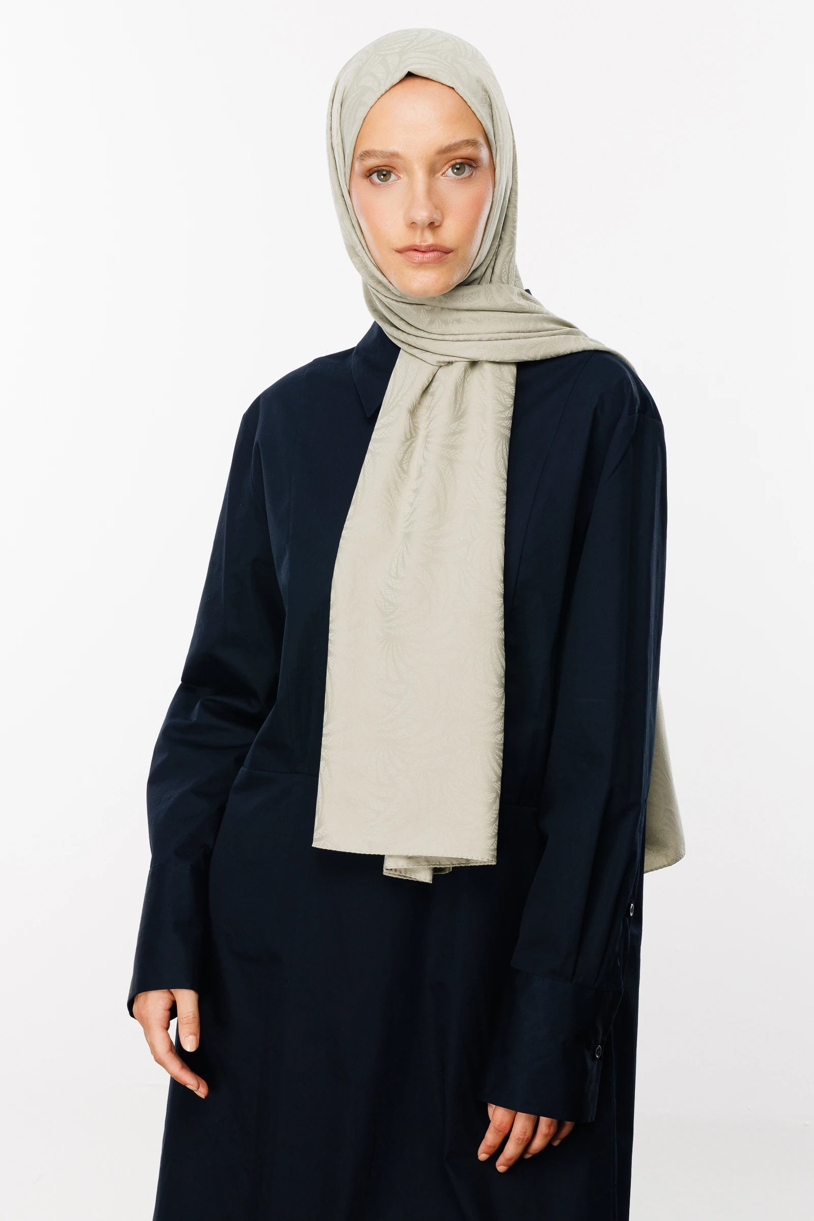 Artemis Pattern Silky Jacquard Scarf - Sage